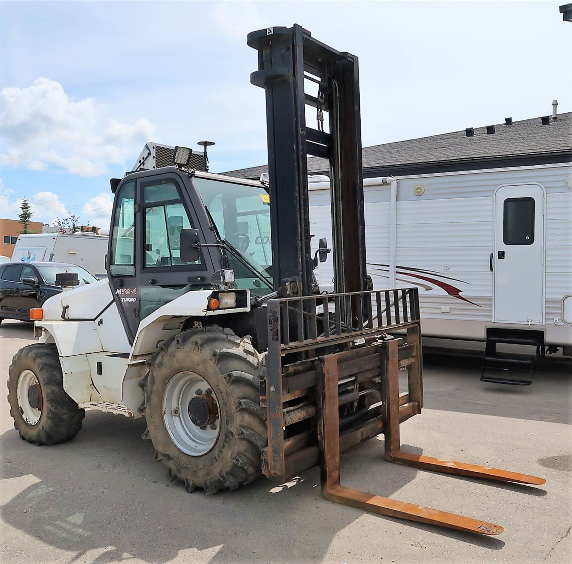 2008 MANITOU FORKLIFT, MODEL M50-4, DIESEL, 23,931 HRS., SIDE SHIFT, POSITIONING FORKS, S/N 261191 - Image 2 of 7