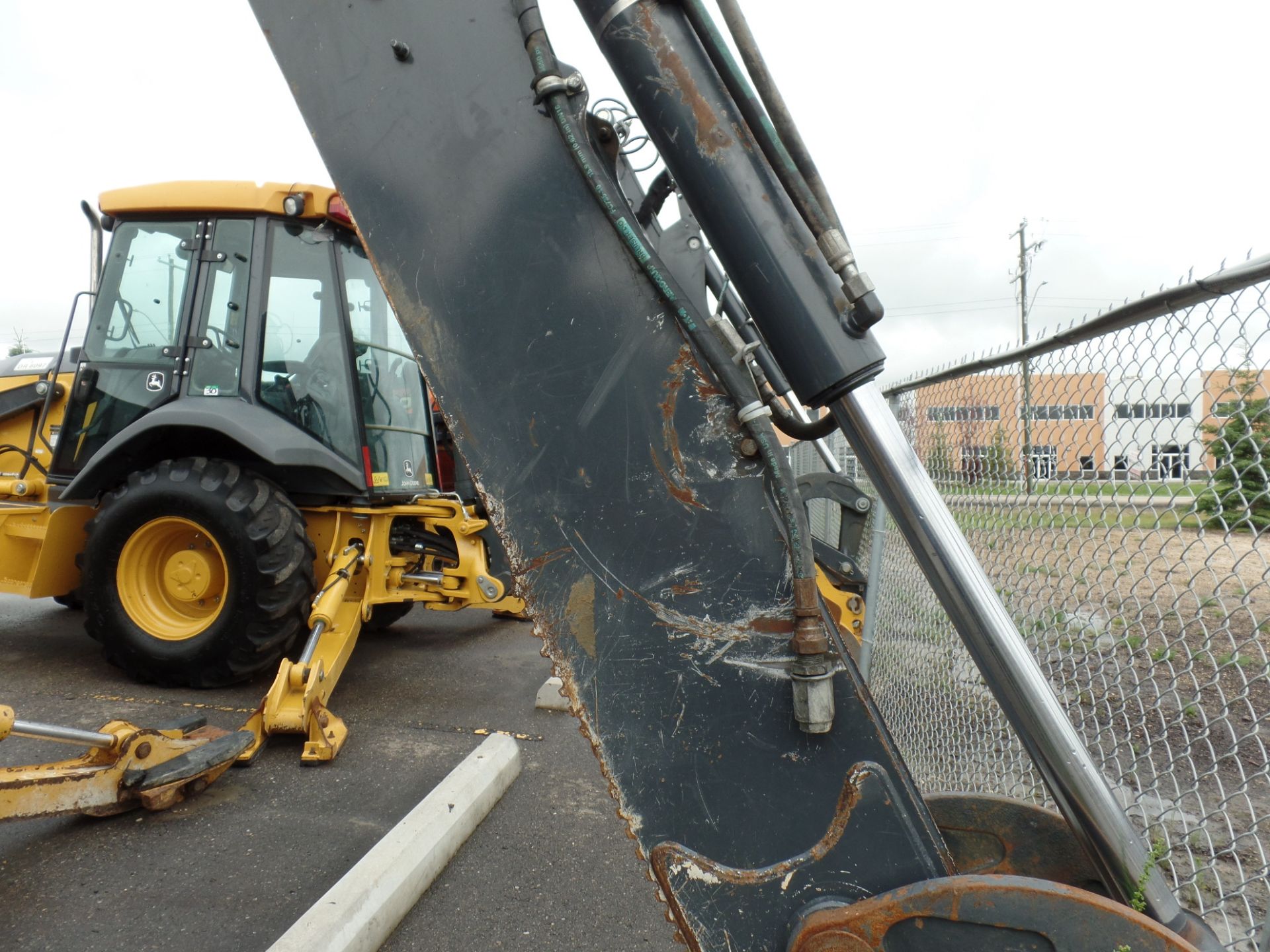 2014 JOHN DEERE BACKHOE, MOD. 310SK, 4X4, A/C CAB, EXTENDAHOE W/BUCKET, 4,093 HRS, S/N - Image 5 of 11