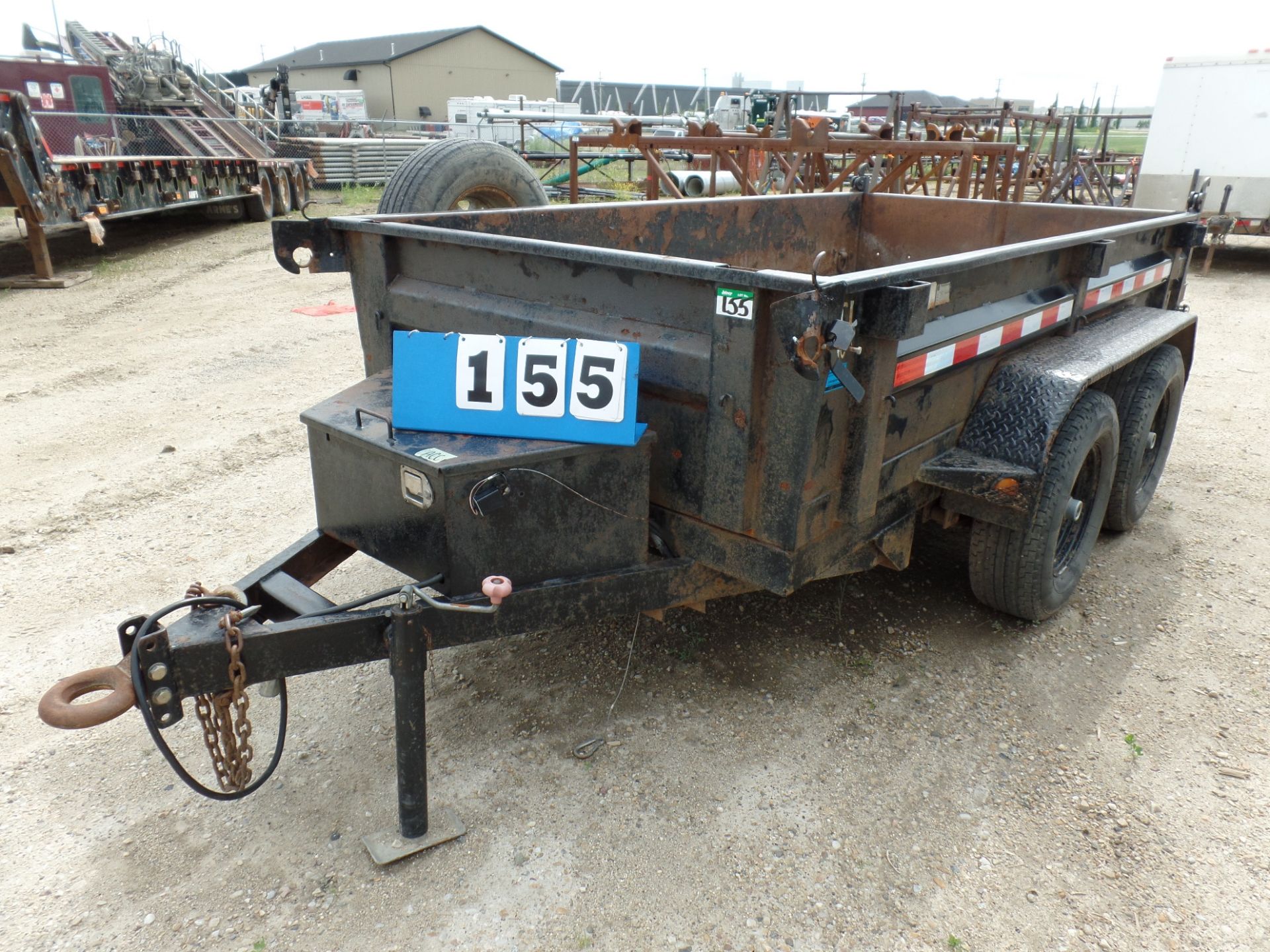 2012 10' DUMP BOX TRAILER, T/A, HYD. PUMP W/REMOTE CONTROL, ELEC. BRAKES, S/N P505102101182677