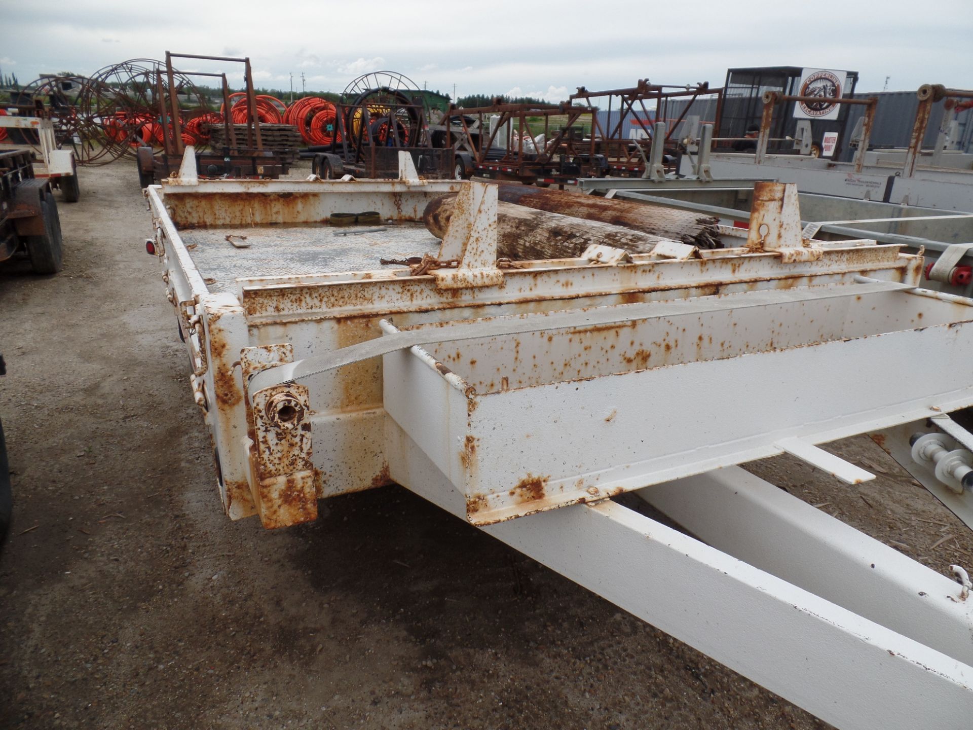 POLE TRAILER - 141" BOX, ELEC BRAKES, T/A, 25'6" OVERALL LENGTH, VIN: 1B9PS1221M274080 - Image 7 of 7