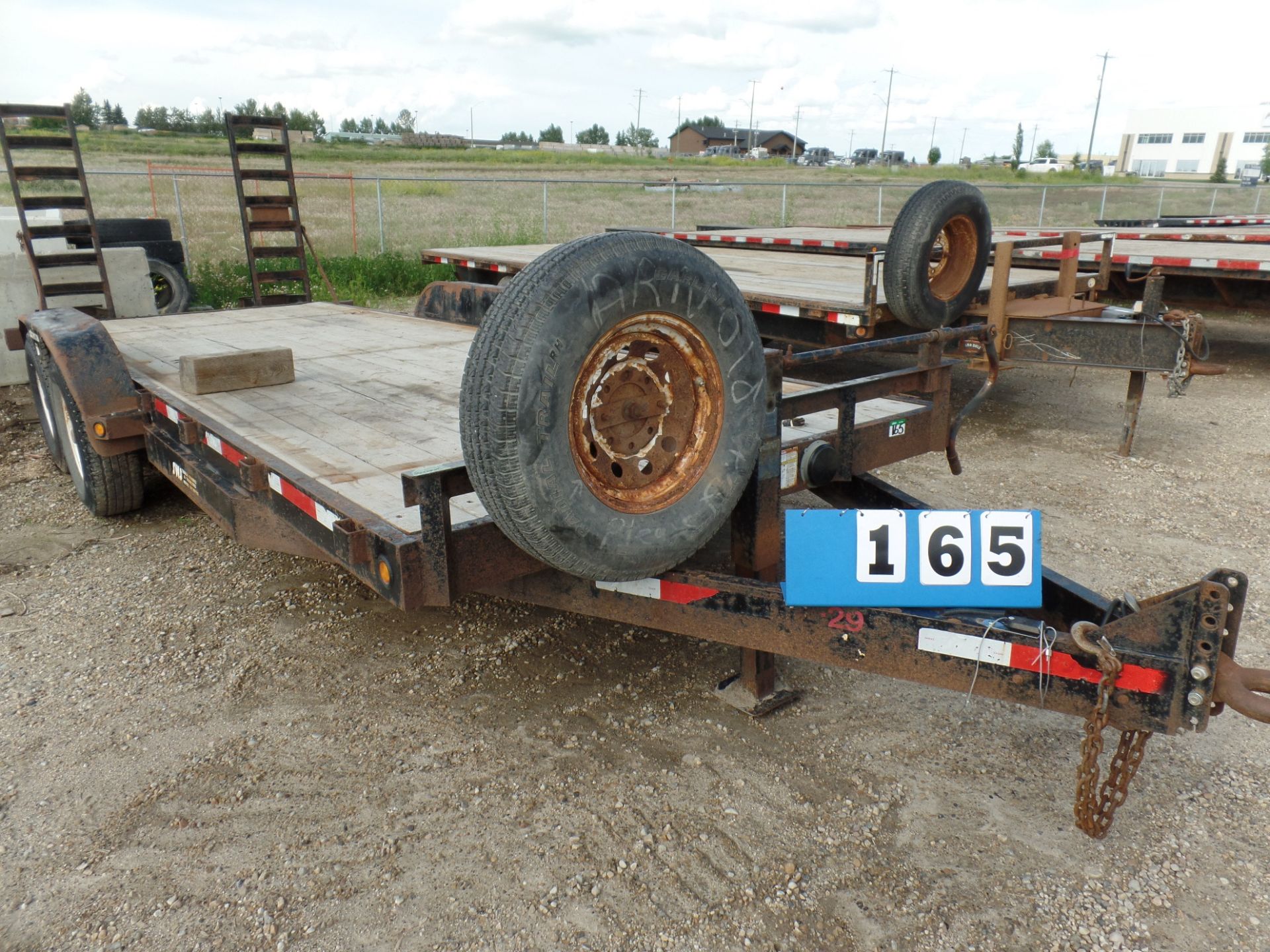 SWS 20' EQUIPMENT TRAILER, T/A, ELEC. BRAKES, FOLD UP RAMPS VIN: 4UGFG3634ED025271 - Image 2 of 5