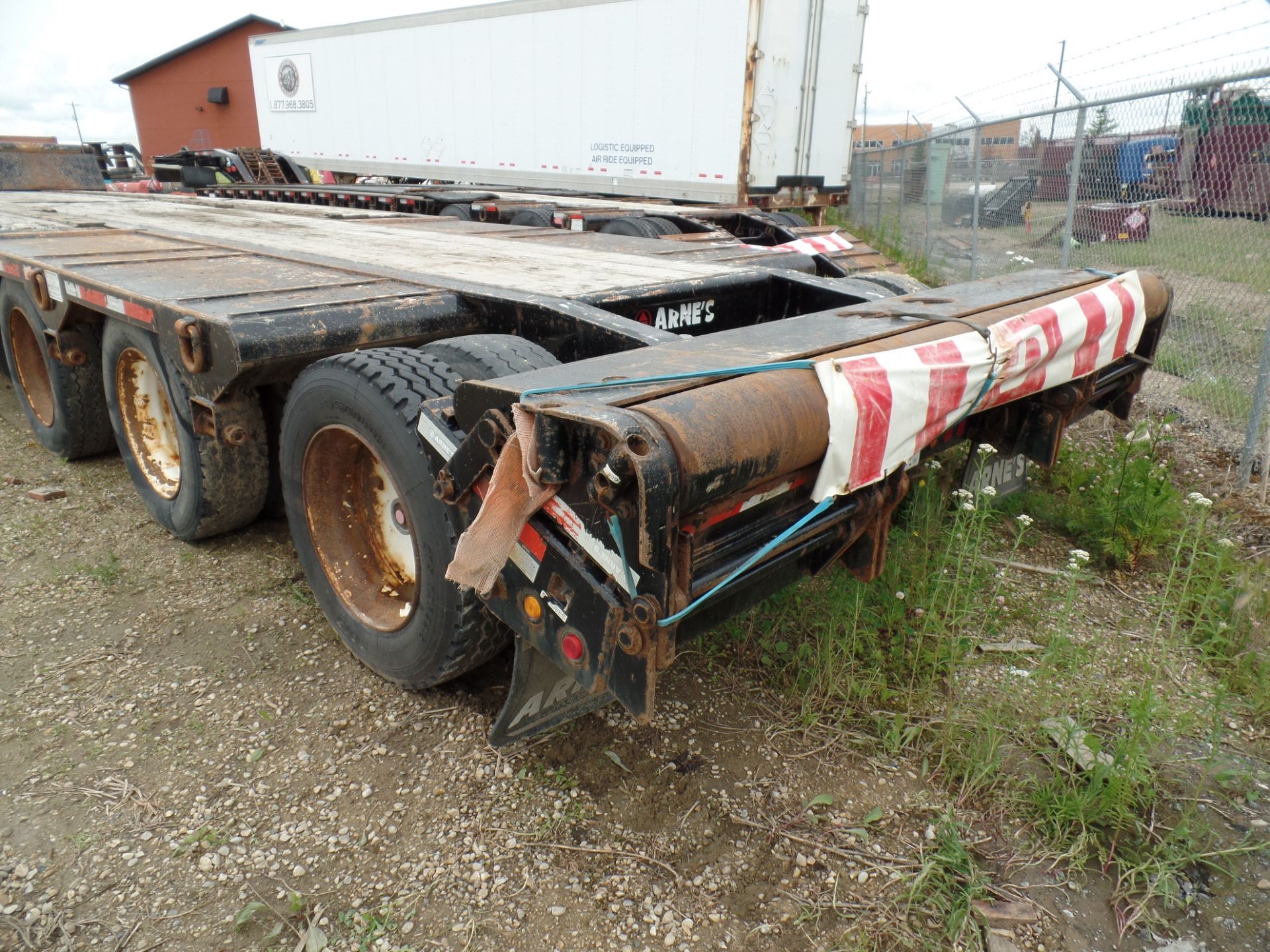 2016 ARNE'S 40 TON TRIDEM LOWBOY TRAILER, SCISSOR NECK, MID ROLL, 10' X 36' DECK, REAR LINE ROLL, - Image 8 of 11