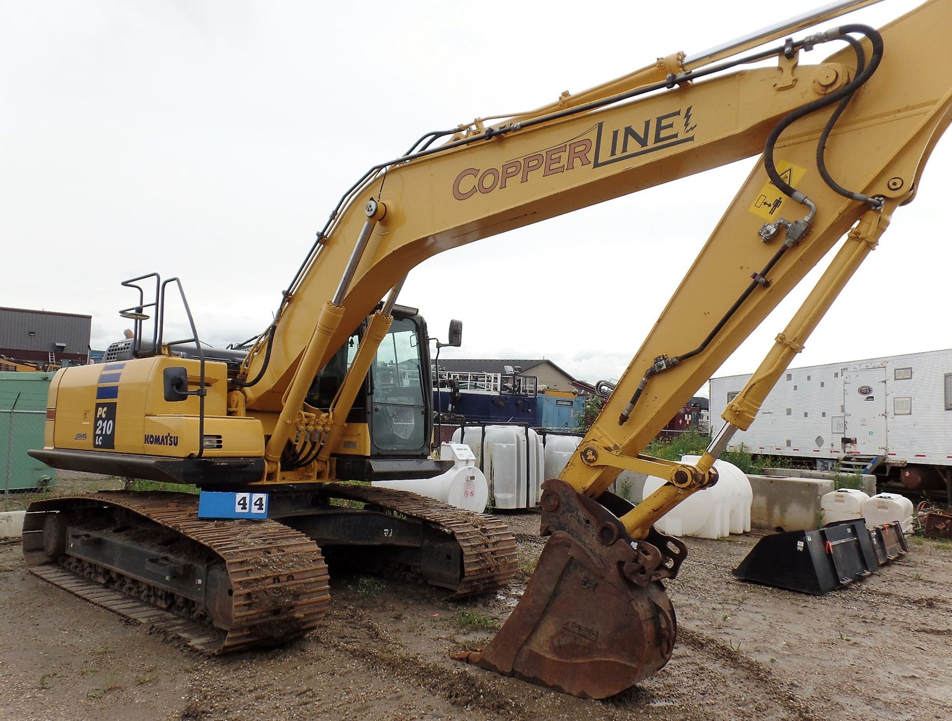 2015 KOMATSU MODEL PC210LC-10 HYDRAULIC EXCAVATOR, Q/C BKT, 9 FT 6 IN STICK, A/C CAB, ESPAR HTR, - Image 2 of 18