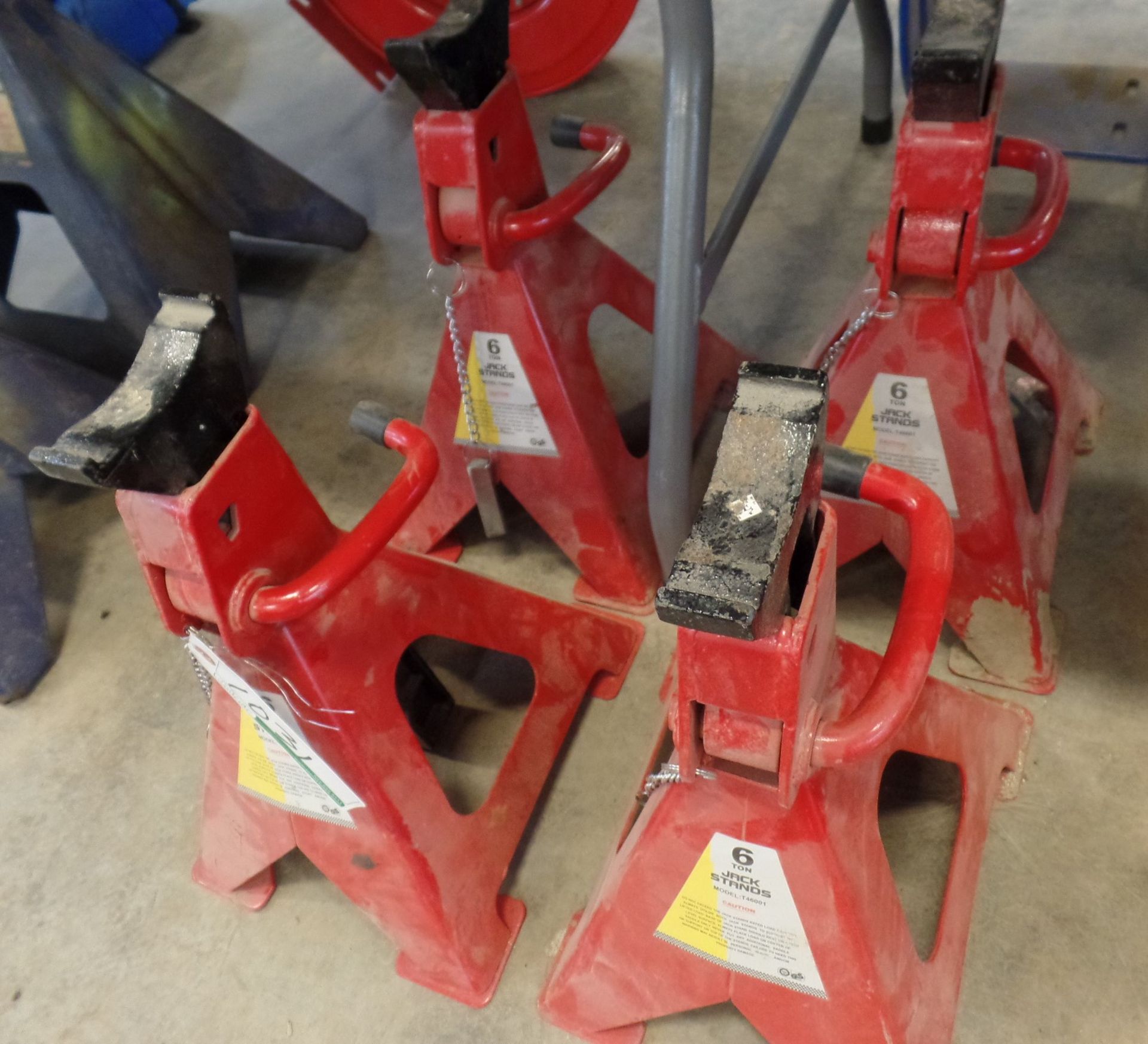 LOT OF 4 - GS 6 TON JACK STANDS