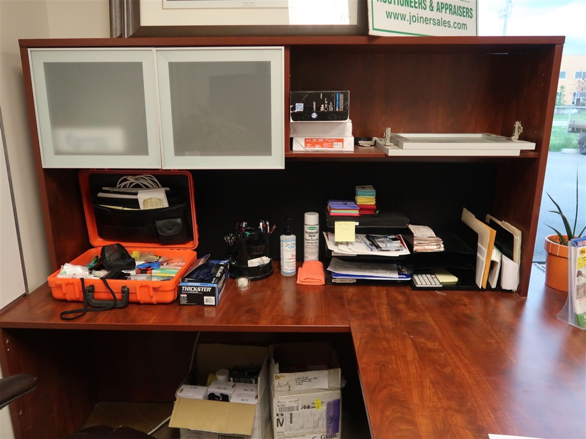 L-SHAPE WOODEN DESK W/SHELF CABINET - Image 2 of 2