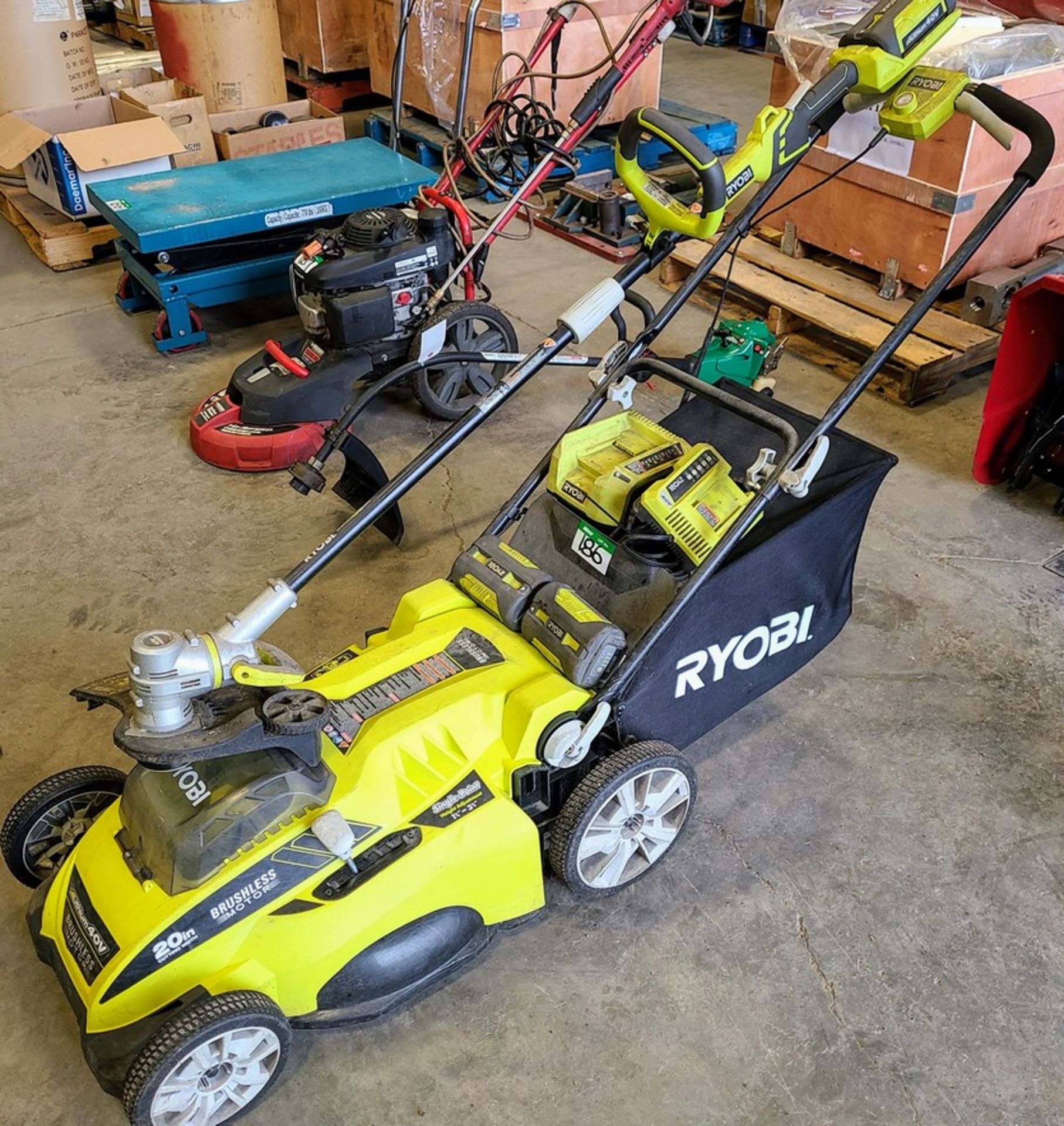 RYOBI - LITHIUM 40V POWERED LAWN MOVER & WEED EATER