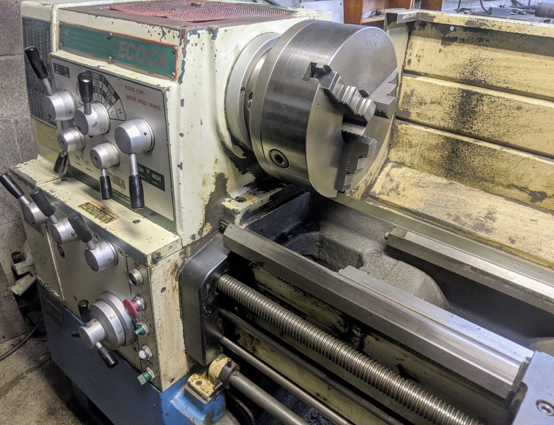 ECOCA SJ-1840G Lathe, 18” x 40”, 10” 3-Jaw Chuck, 2.25” Bore, Speeds to 2,000 RPM, Tailstock, Tool - Image 2 of 11