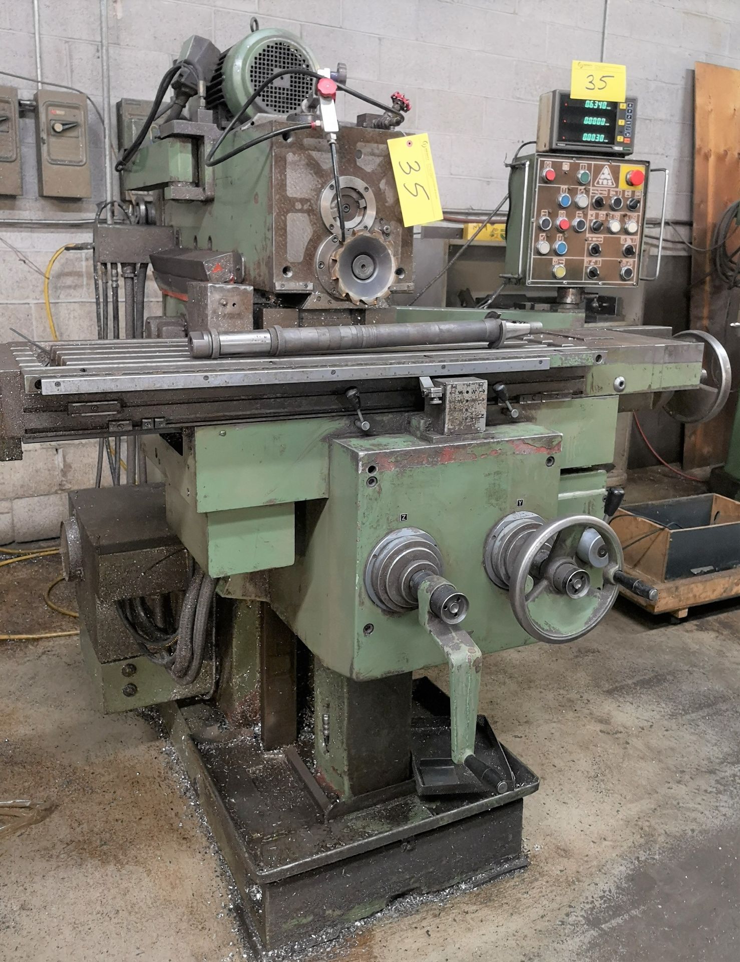 TOS FGS 25.32 Universal Mill, Mitutoyo 3-Axis DRO, 12” x 40” Table, Speeds to 2,240 RPM - Image 11 of 13