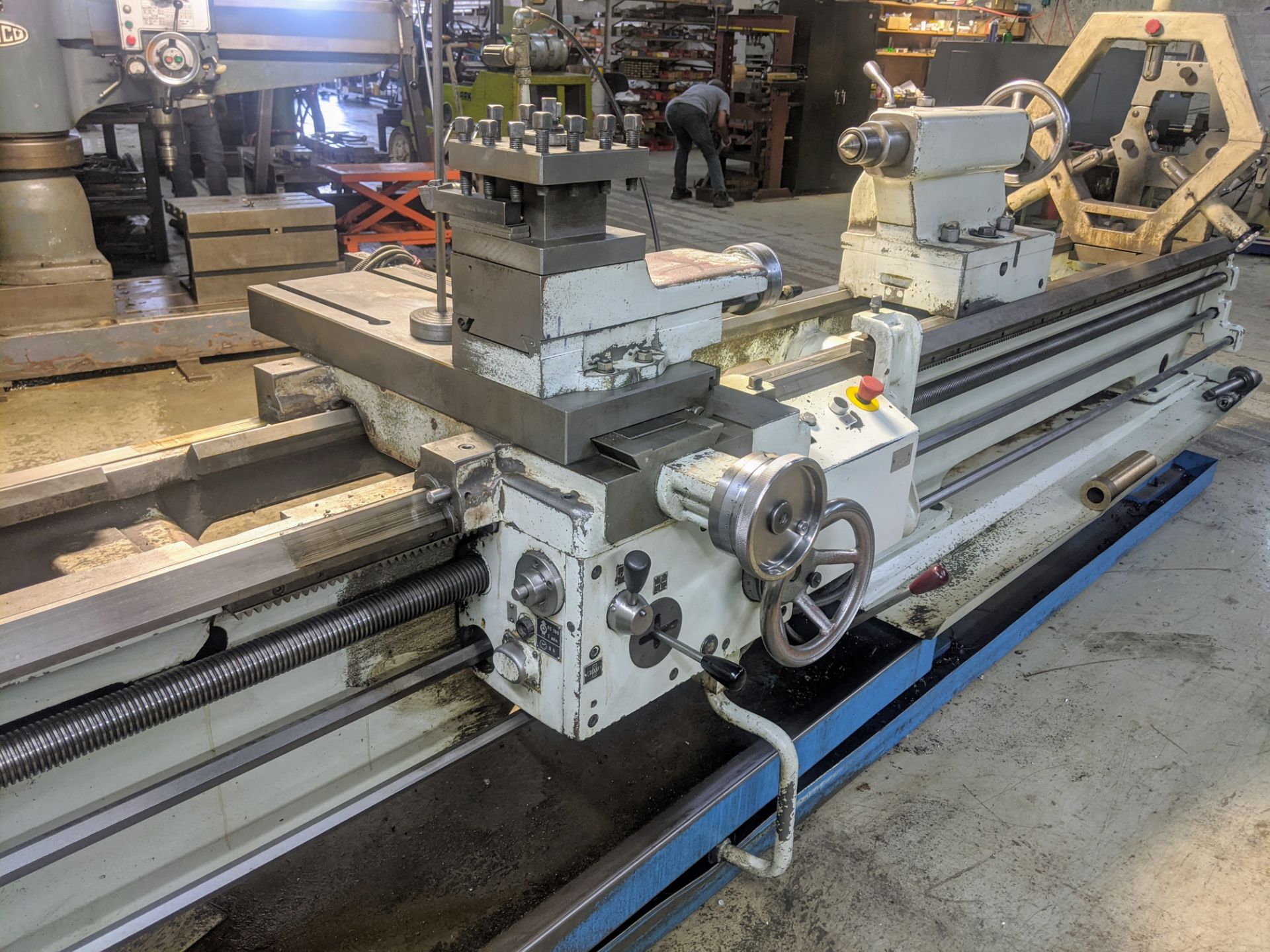 TOS SN71C Lathe, 28” x 120”, Mitutoyo 2-Axis DRO, 16” 3-Jaw Chuck, 3” Bore, Speeds to 1,000 RPM, - Image 10 of 15