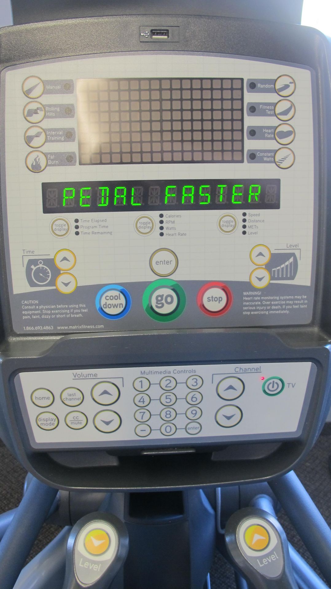 MATRIX E-3X/5X/7X-03-F Elliptical Machine w/ TV Screen W/ Satellite Hookup, HURE-3X-01-C Digital - Image 9 of 13