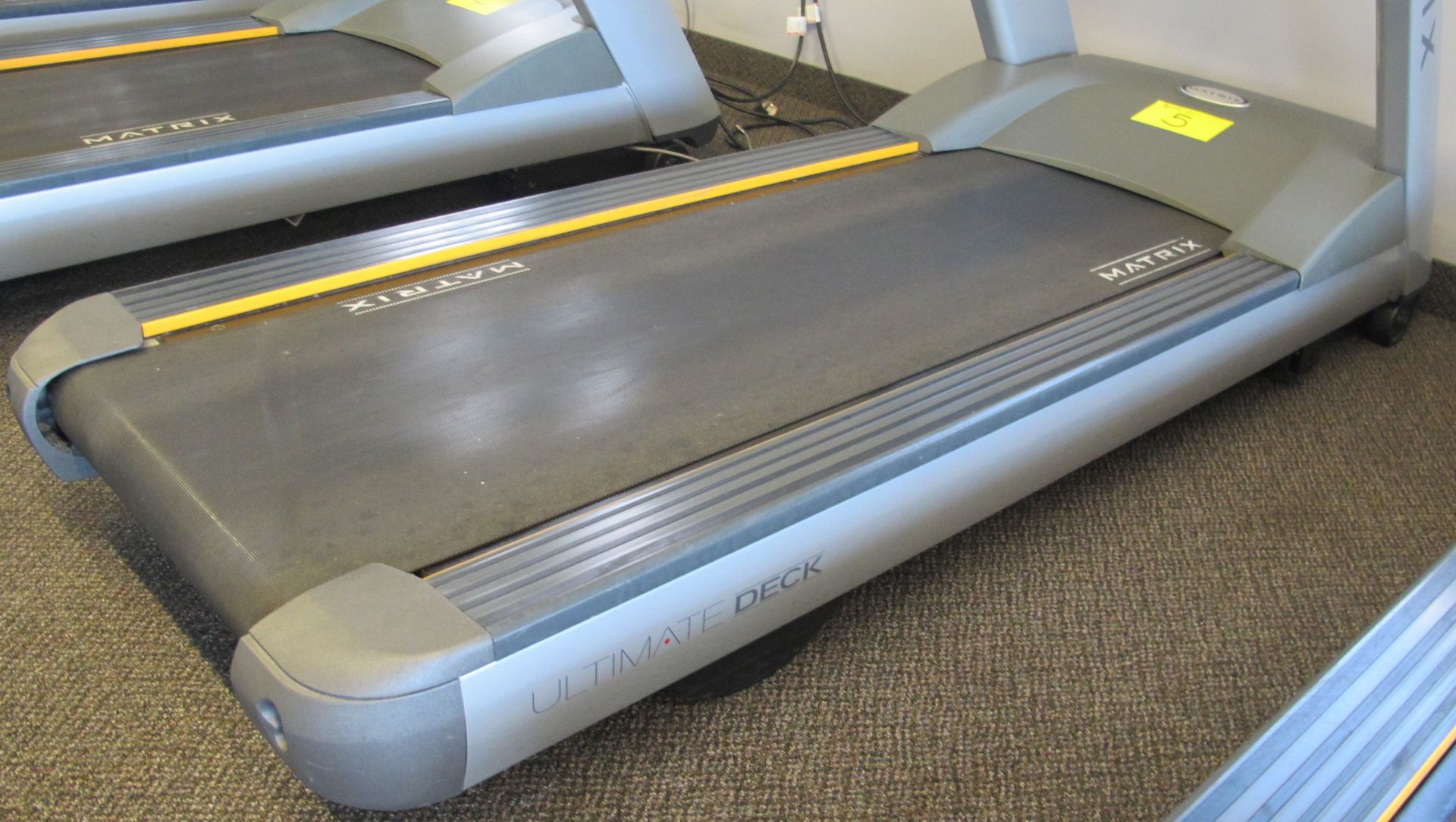 MATRIX T-5X-7X-03-F Ultimate Deck Treadmill w/ Incline, Digital Display, TV Screen w/ Satellite - Image 6 of 11