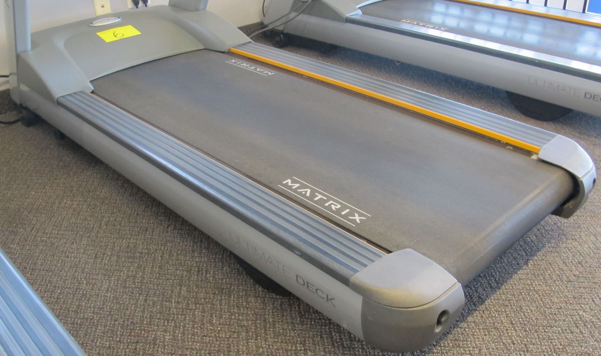 MATRIX T-5X-7X-03-F Ultimate Deck Treadmill w/ Incline, Digital Display, TV Screen w/ Satellite - Image 7 of 11