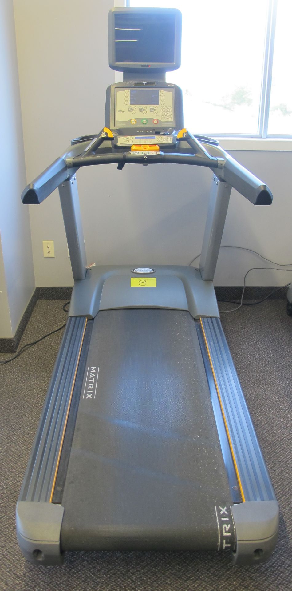 MATRIX T-5X-7X-03-F Ultimate Deck Treadmill w/ Incline, Digital Display, TV Screen w/ Satellite - Image 3 of 11