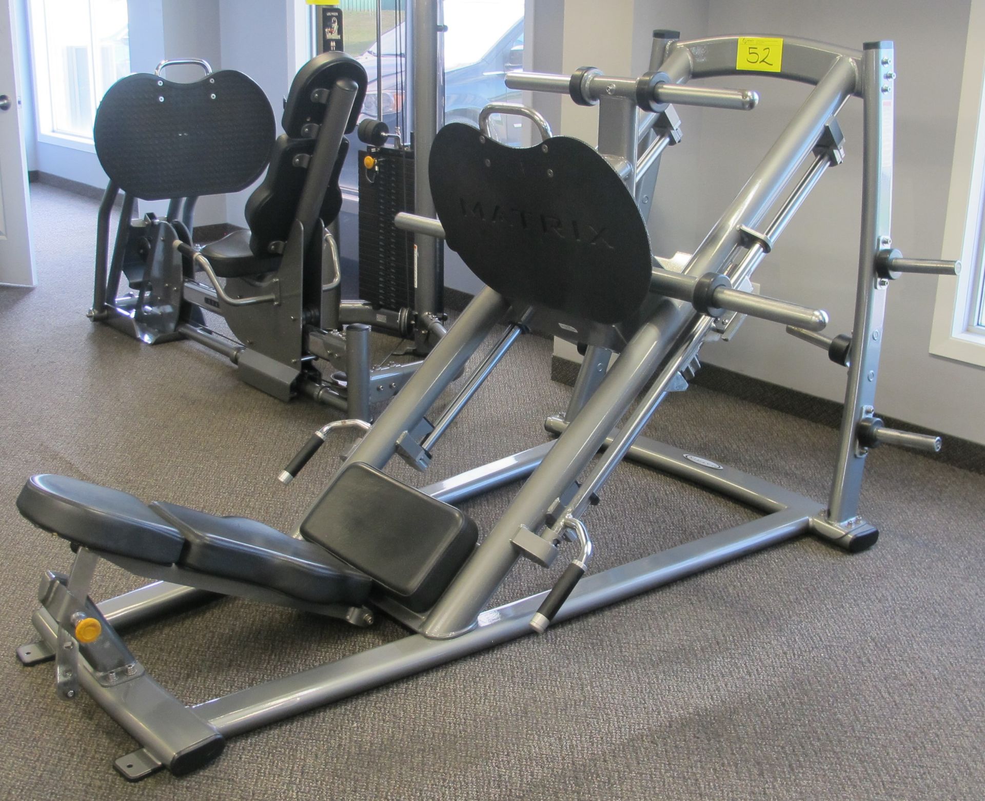 MATRIX MG-PL70 45-Degree Leg Press Machine - Plated Loaded 167lb Starting Resistancem, S/N: