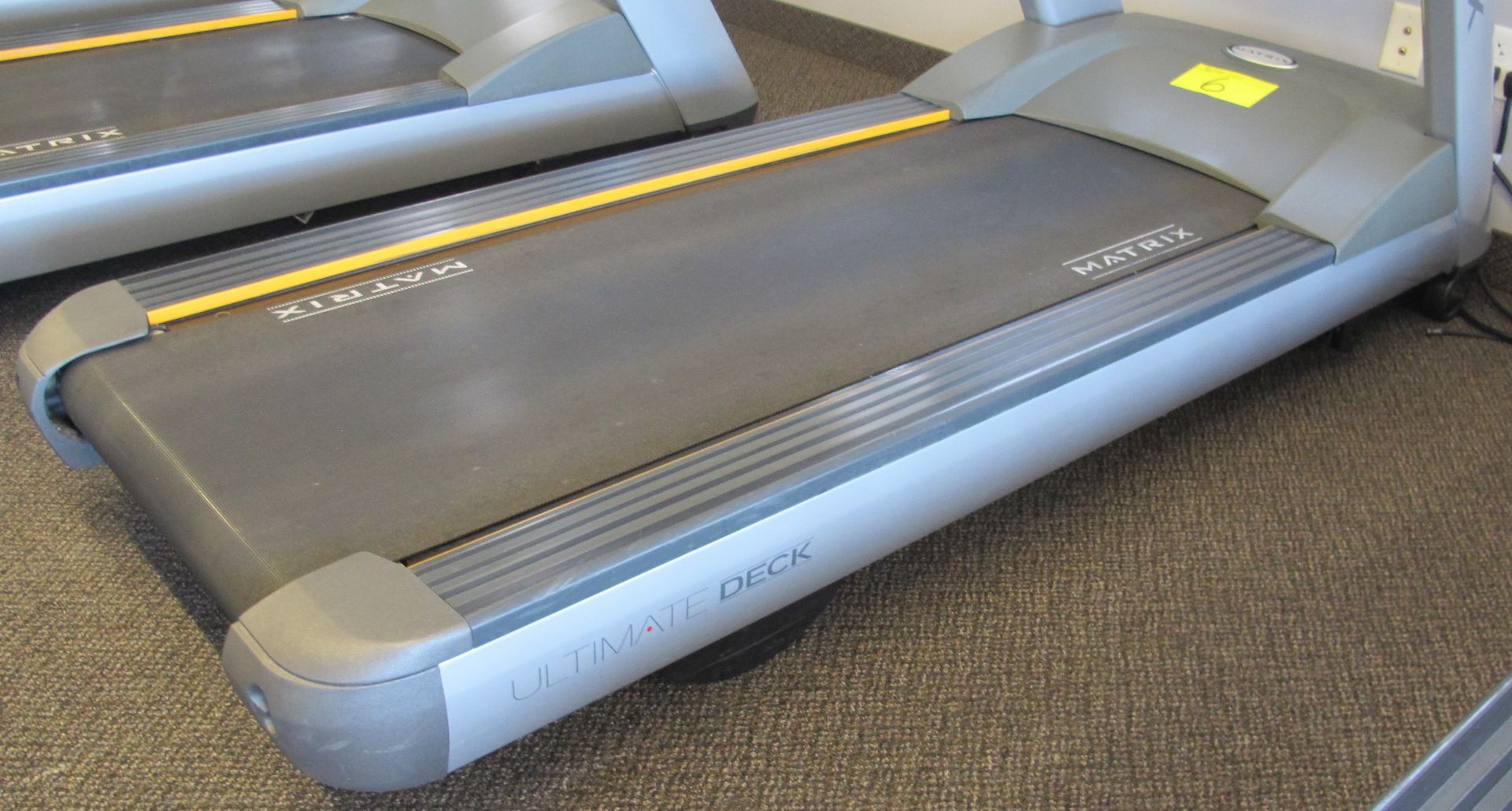 MATRIX T-5X-7X-03-F Ultimate Deck Treadmill w/ Incline, Digital Display, TV Screen w/ Satellite - Image 6 of 11