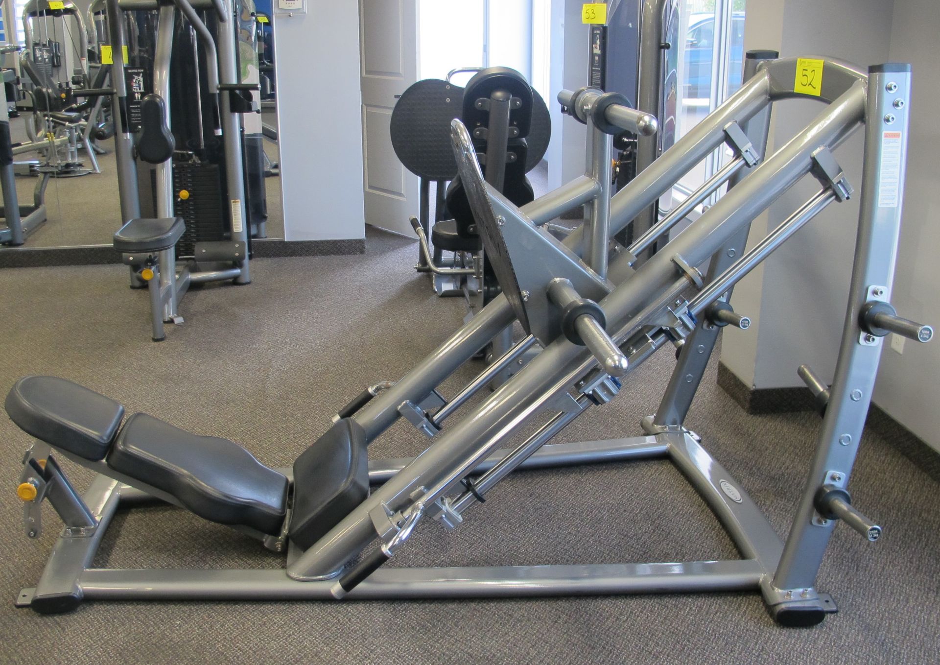 MATRIX MG-PL70 45-Degree Leg Press Machine - Plated Loaded 167lb Starting Resistancem, S/N: - Image 2 of 6