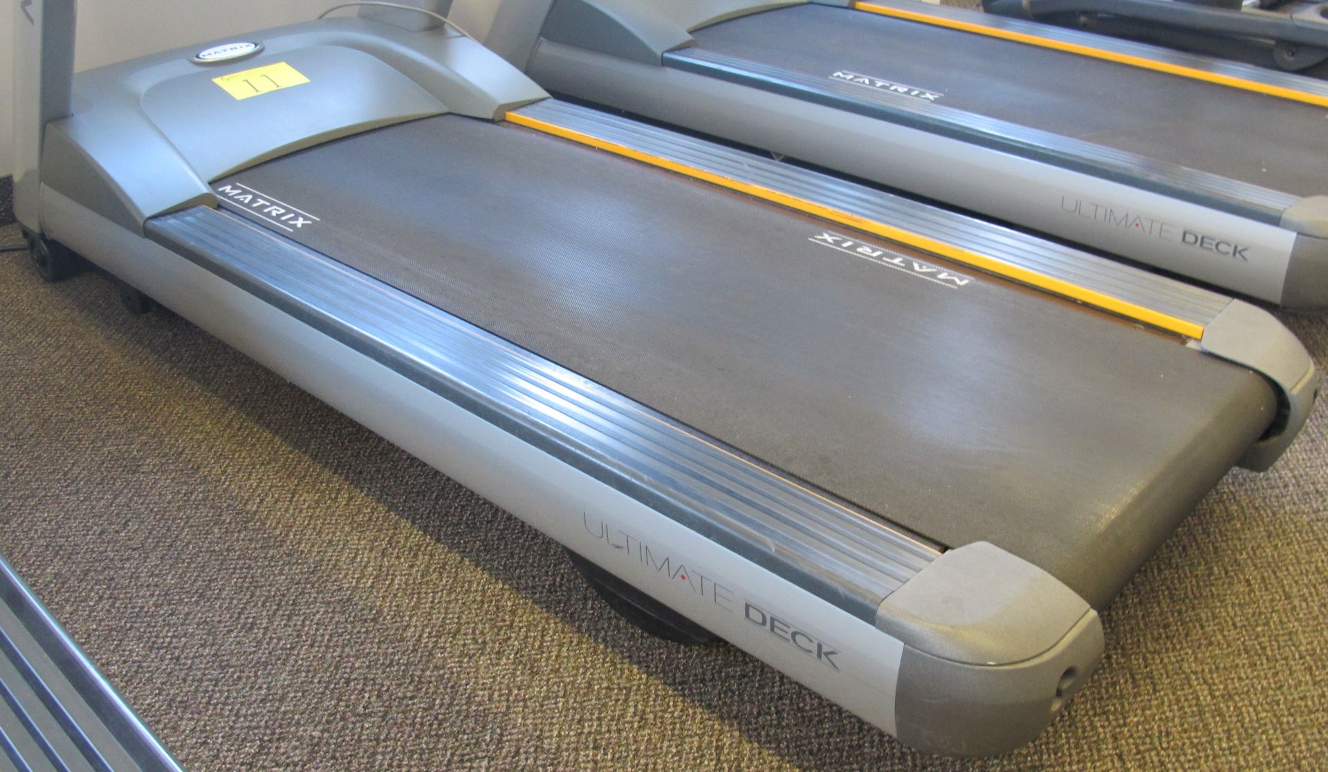 MATRIX T-5X-7X-03-F Ultimate Deck Treadmill w/ Incline, Digital Display, TV Screen w/ Satellite - Image 6 of 11