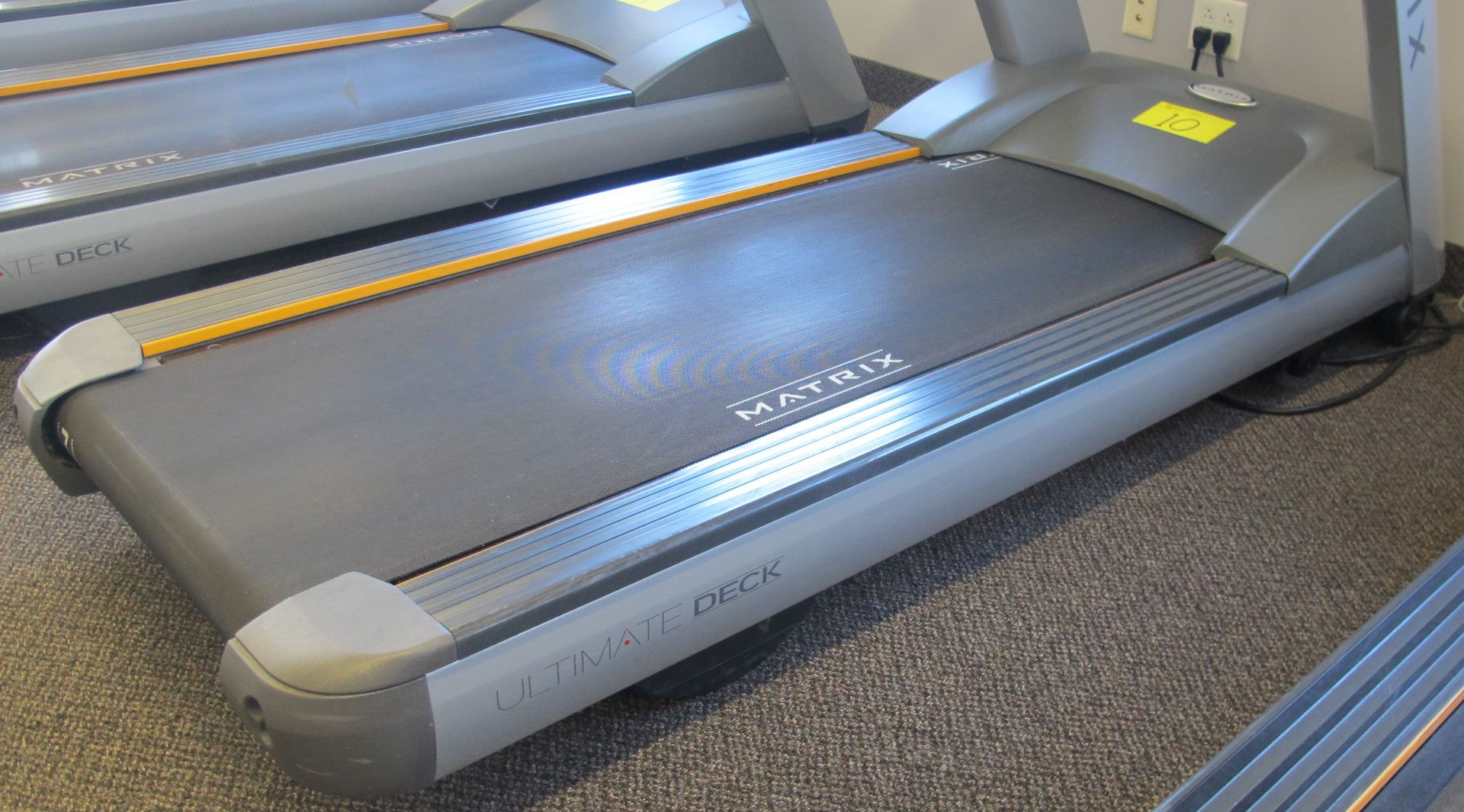 MATRIX T-5X-7X-03-F Ultimate Deck Treadmill w/ Incline, Digital Display, TV Screen w/ Satellite - Image 7 of 11