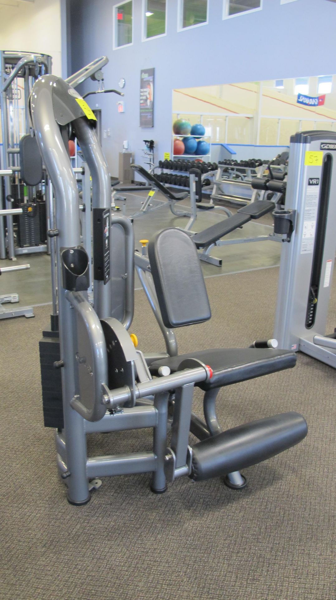 MATRIX G3-S71 Leg Extension Machine - Weight Stack 250lbs, S/N: G3GM08D1111GA006 - Image 3 of 6