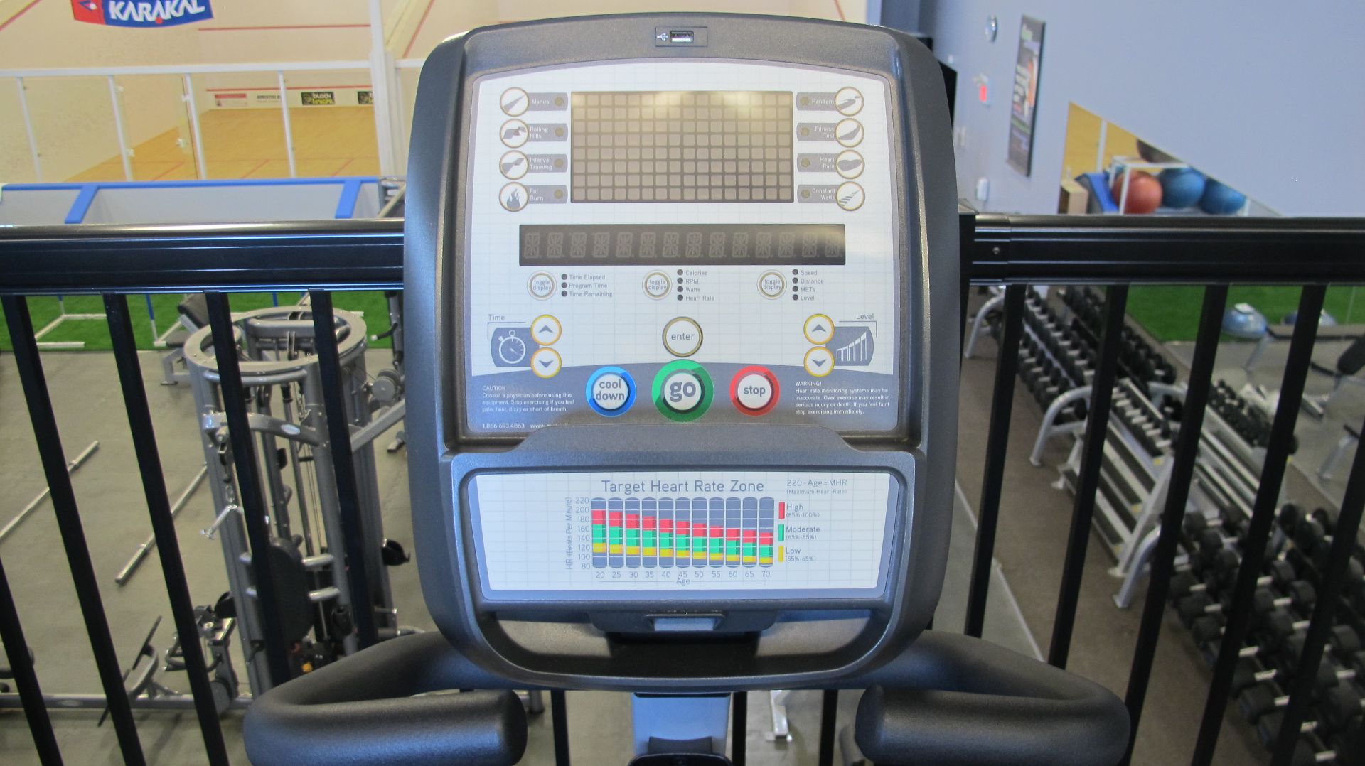 MATRIX R-3X/5X/7X Recumbent Bike w/ HURE-3X-01-C Digital Display, Heart Rate Monitor - Image 7 of 10