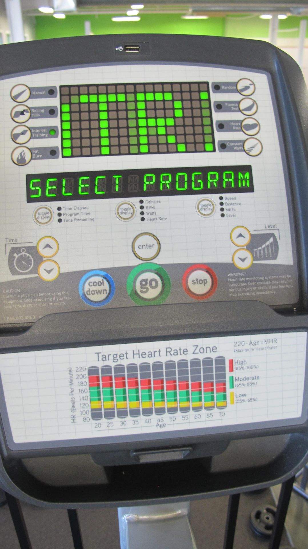 MATRIX S-3X/5X/7X Stepper Machine w/ HURE-3X-01-C Digital Display, Heart Rate Monitor - Image 6 of 9