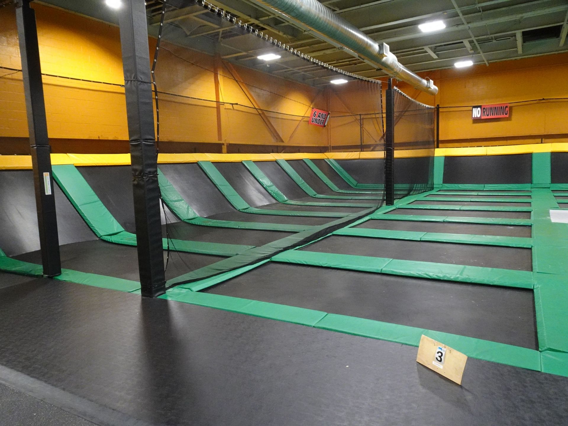 Free for All Section consisting of" (27) 7' x 12' Long Mats, (14) 7' x 7' Long Incline Mats complete - Image 2 of 8