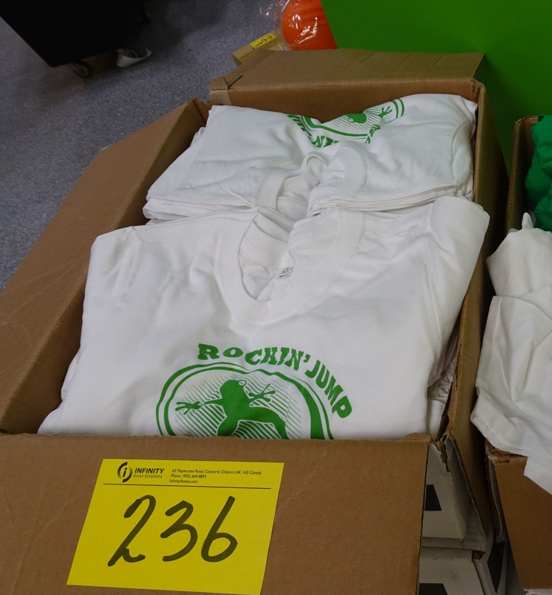 Lot of assorted sizes Rockin' Jump t-shirts (approx 150) w/ folding table - Image 3 of 4