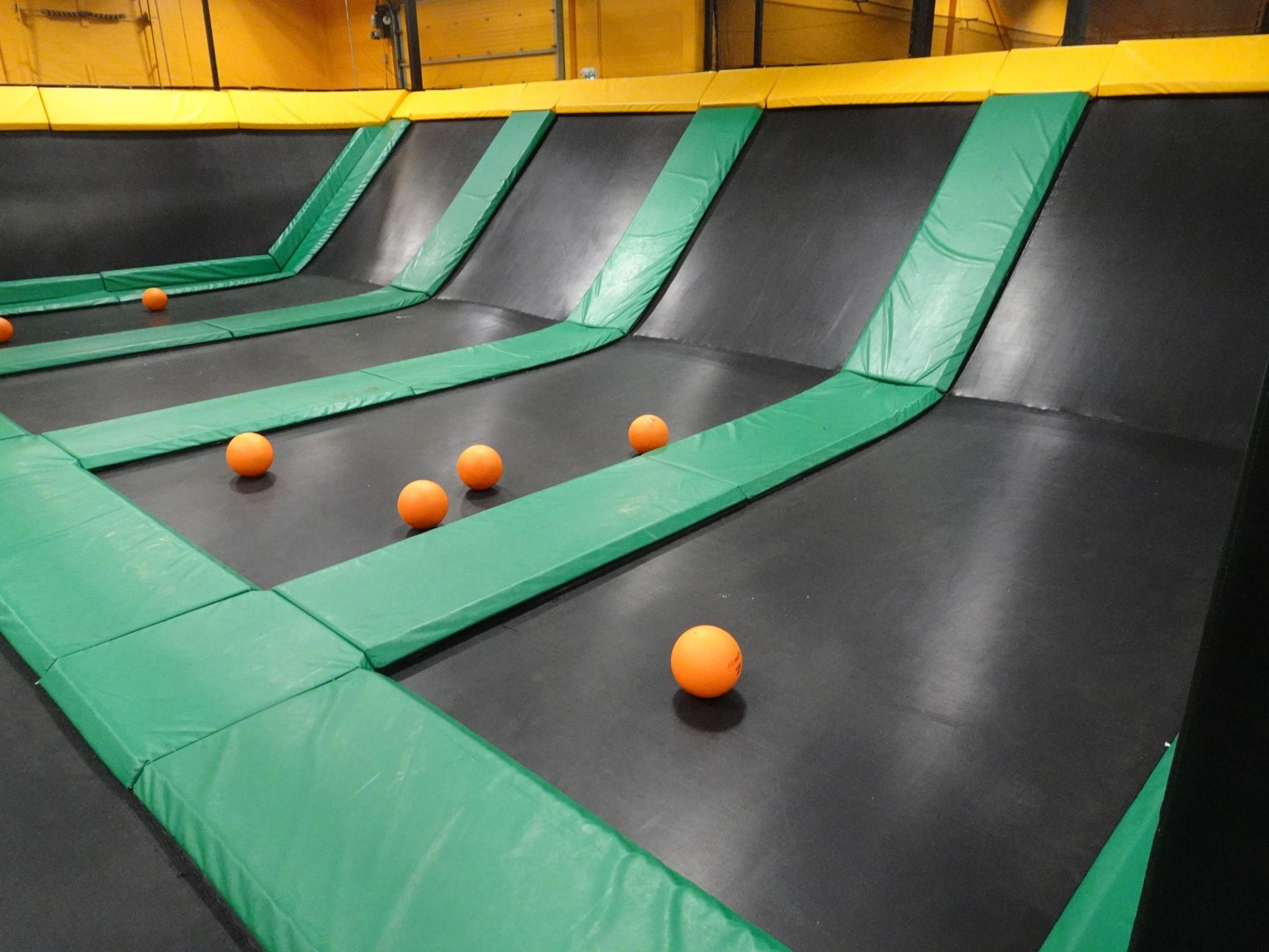 Dodge Ball compete w/ (8) 7' x 12' long mats, (8) 7' x 7' incline mats, (1) 2' x 24' mat, (1) 12' - Image 7 of 9