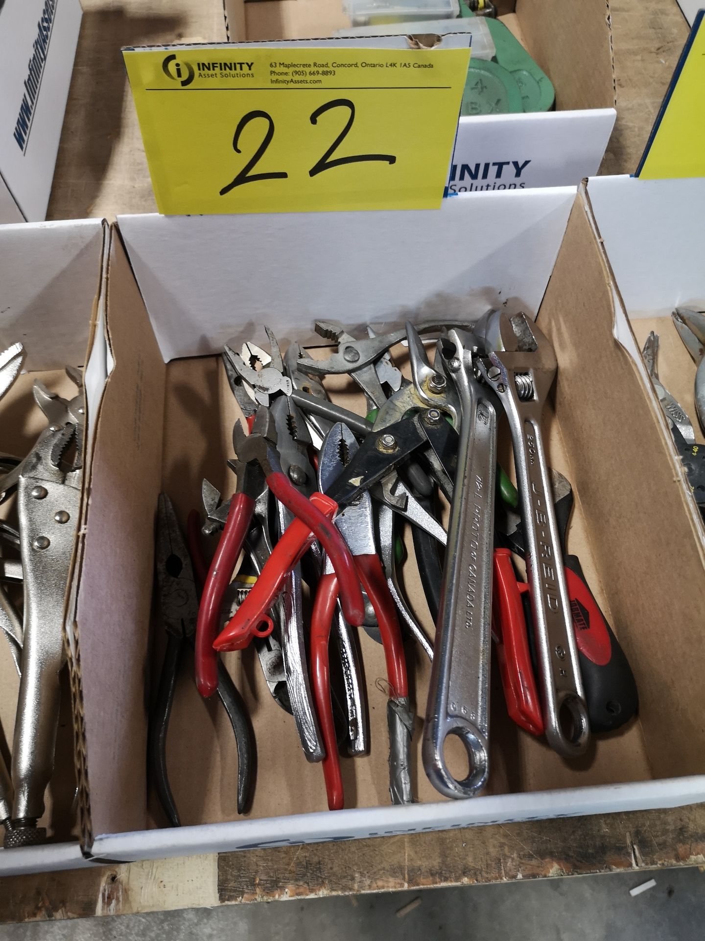 LOT PLIERS, TIN SNIPS, WIRE STRIPPERS, VISE GRIPS, ETC. - Image 3 of 4