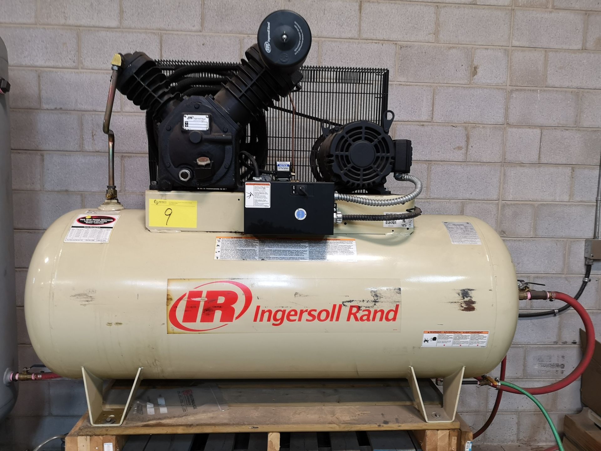 INGERSOLL RAND 2545 AIR COMPRESSOR, 10HP