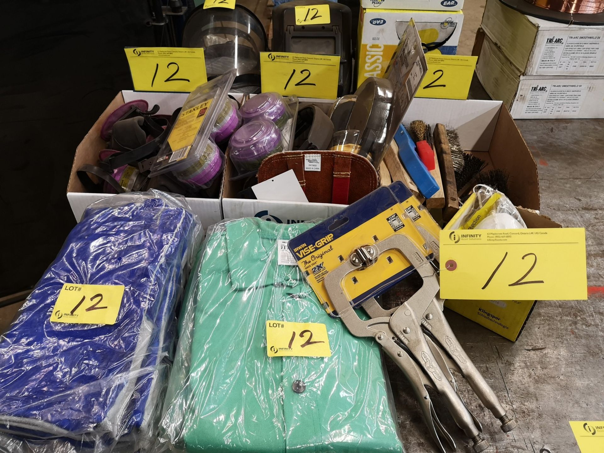 LOT OF ASSORTED WELDING SUPPLIES: WELDING SCREENS, SHIELDS, MASKS, EAR PLUGS, GLOVES, COATS, - Image 2 of 2