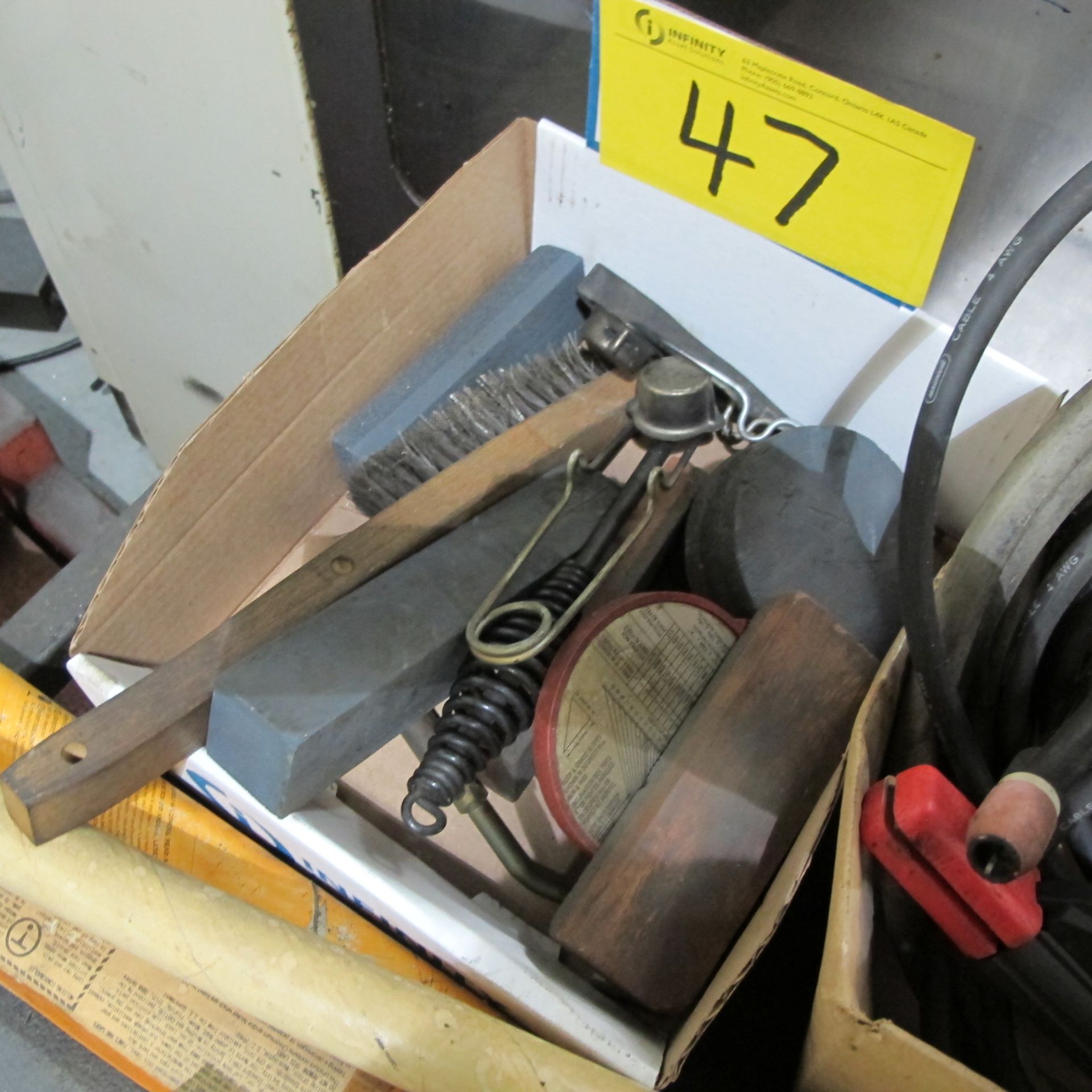 CART W/ WELDING MASKS, RODS AND SUPPLIES - Image 4 of 4