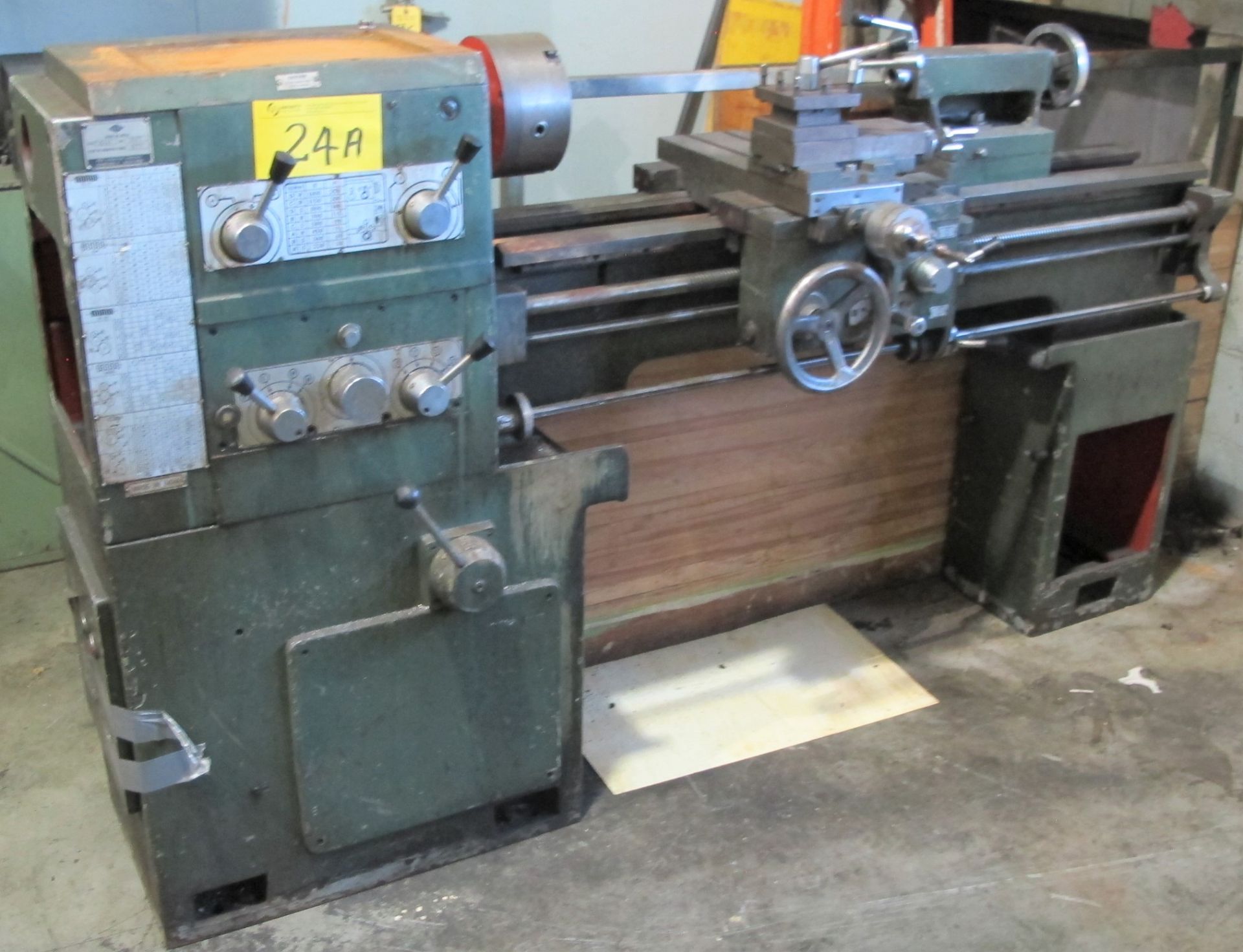 PSG A141 LATHE, DOUBLE SPEED, TAILSTOCK, 3-JAW CHUCK