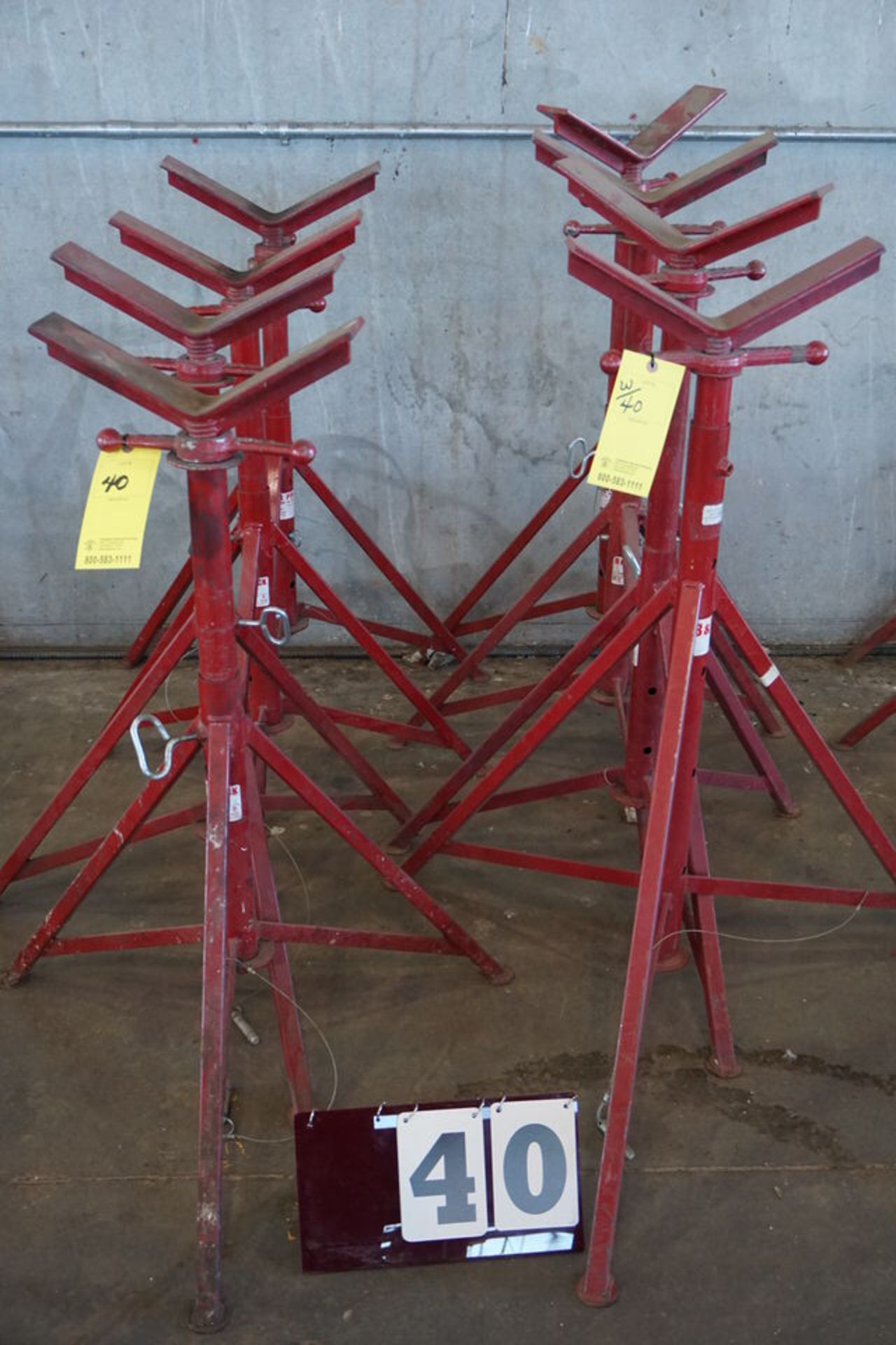 (8) ADJ PIPE STANDS