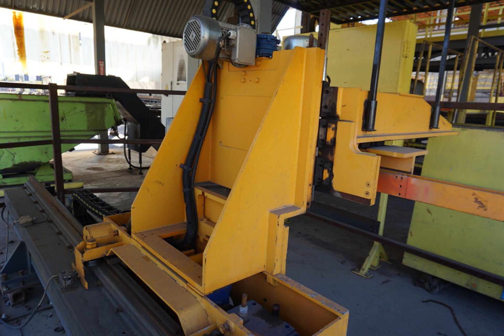 INFEED/OUTFEED CONVEYOR FOR SAW LINE (R4 & R5) W/ PICKER - Image 3 of 3