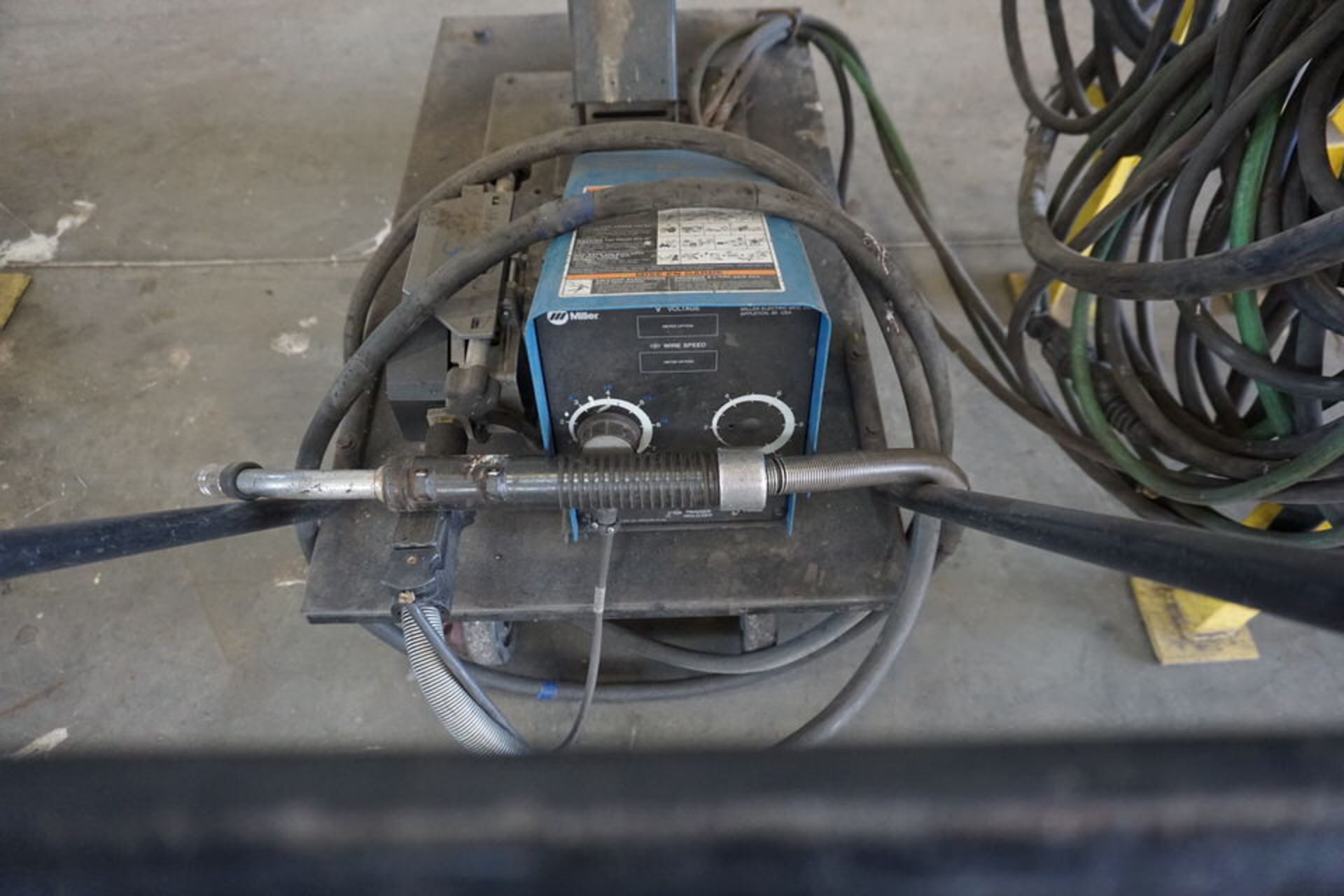 MILLER XMT 350 CC/VC WIRE WELDER W/ MILLER 70 SERIES WIRE FEEDER - Image 3 of 3