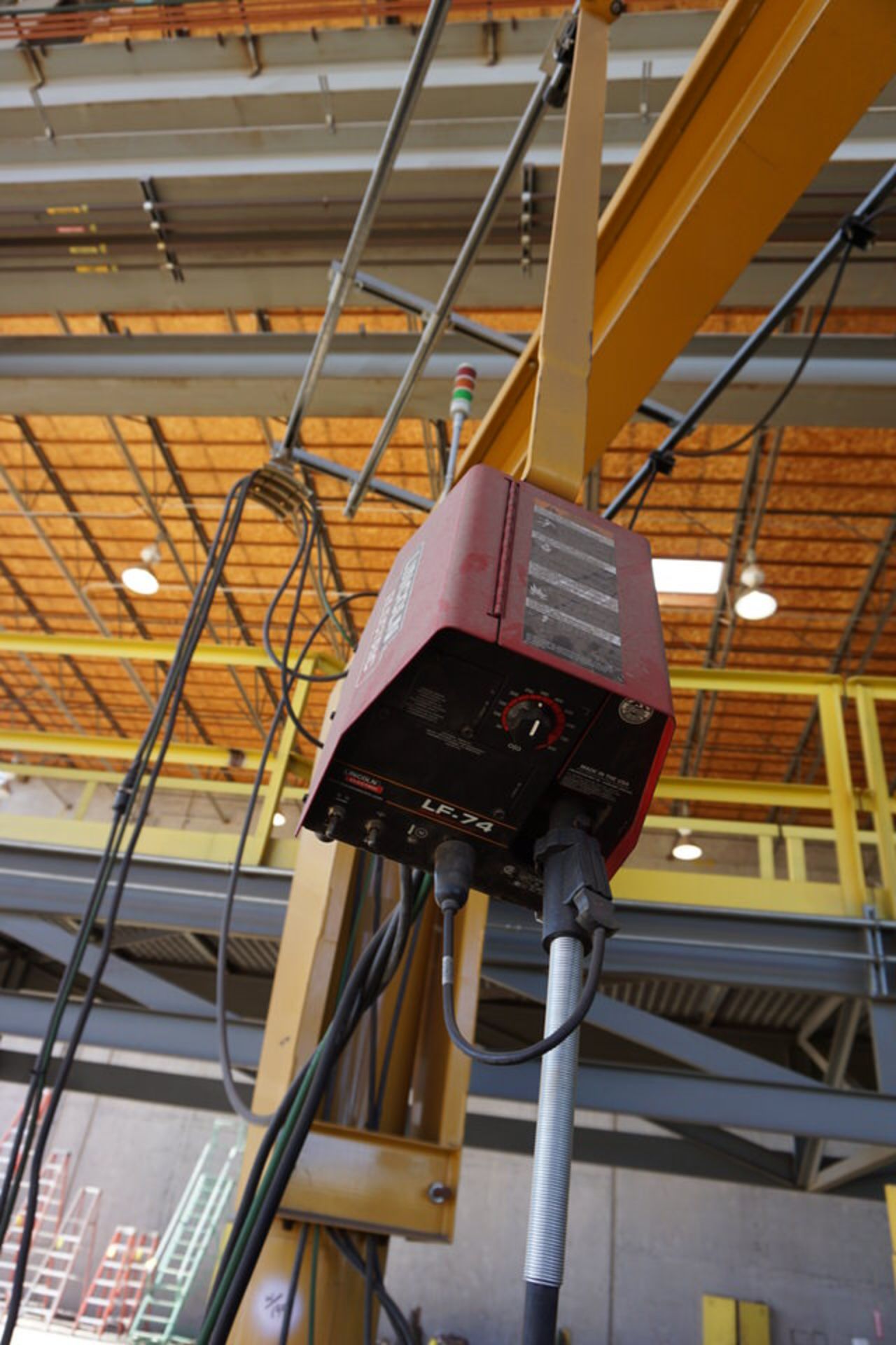 LINCOLN ELEC INVERTER V350 PRO WIRE WELDER W/ LF74 WIRE FEEDER, KONE JOB CRANE, 2 TON CAP W/ HOIST - Image 2 of 5