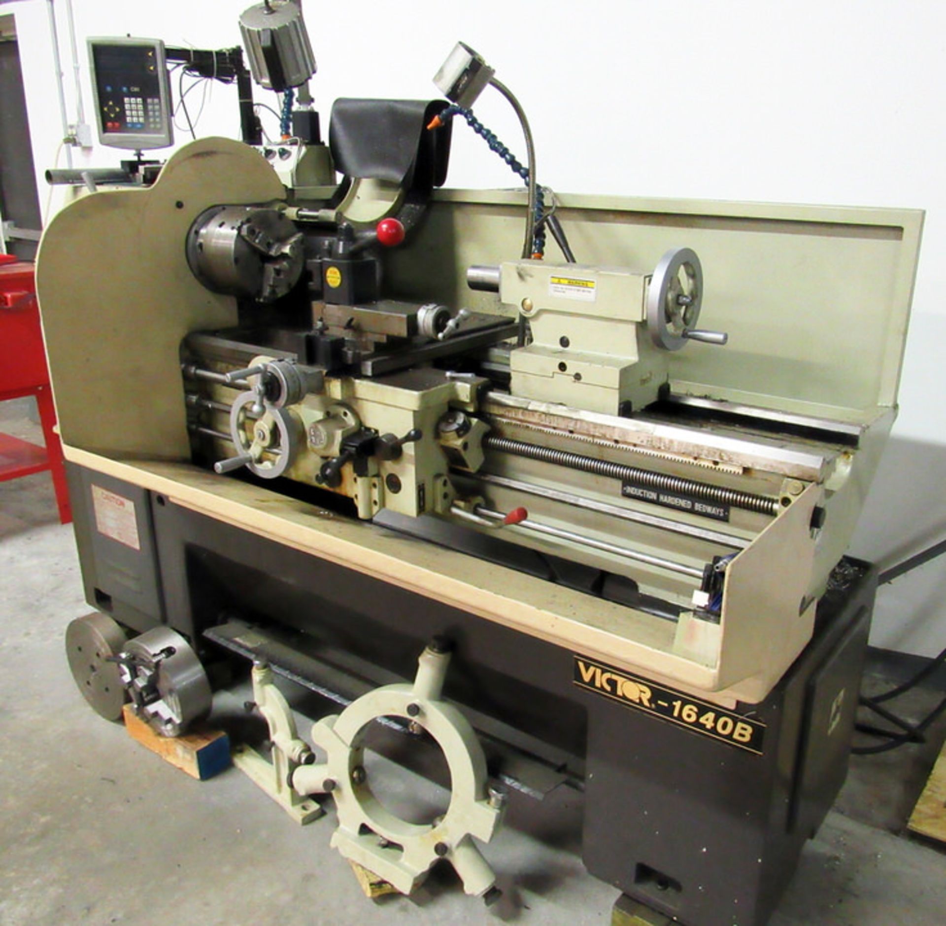 Victor Model 1640 B Engine Lathe, 16" swing over bed, 9.84" over cross slide, 23" in gap, 40" - Image 2 of 8