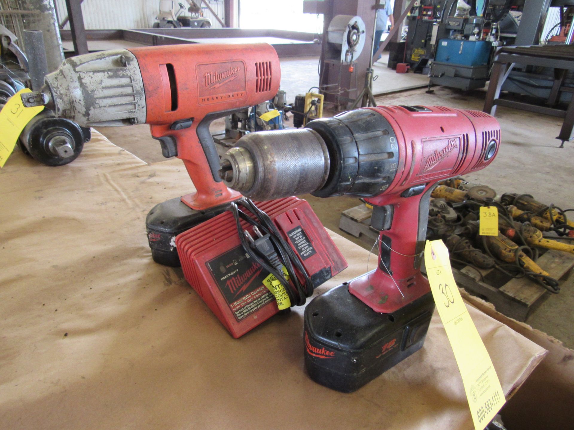 Lot of 2 Milwaukee Drills