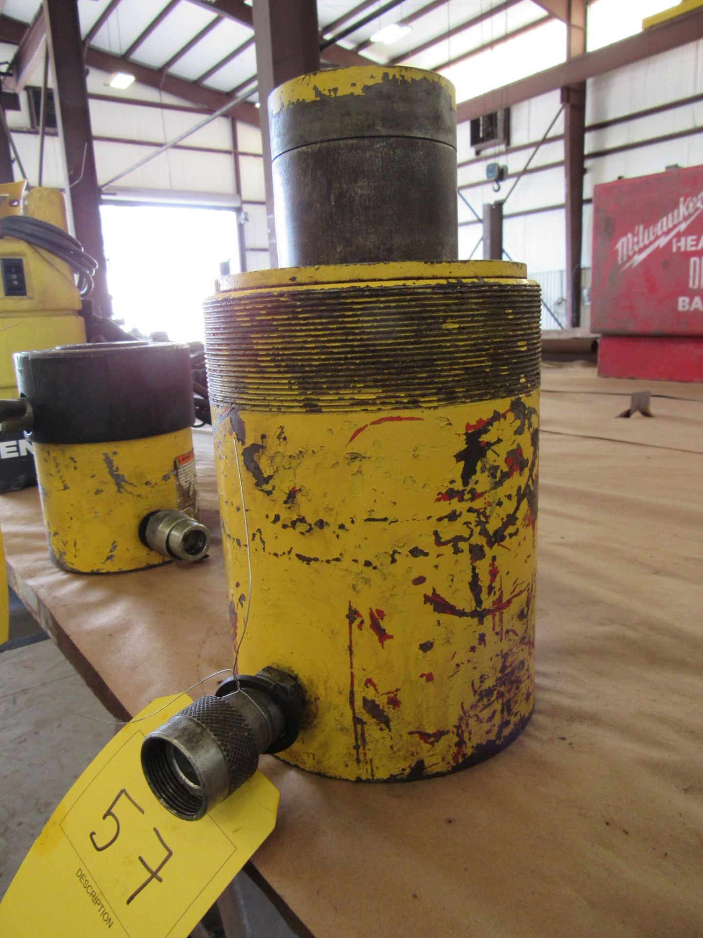 Enerpac Hydraulic Jack - Image 2 of 2