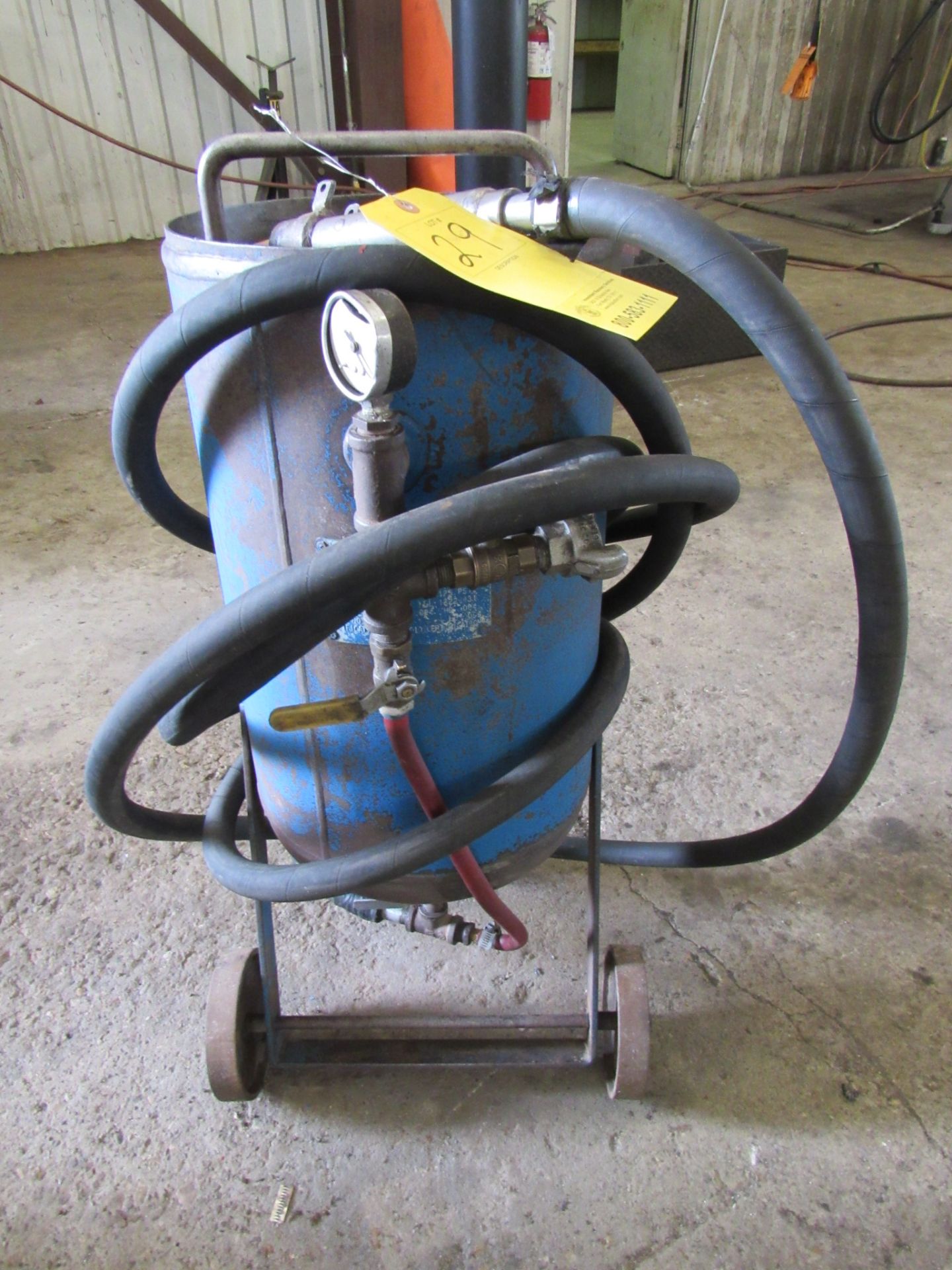 250 PSI Model 1222-431 Portable Sand Blaster