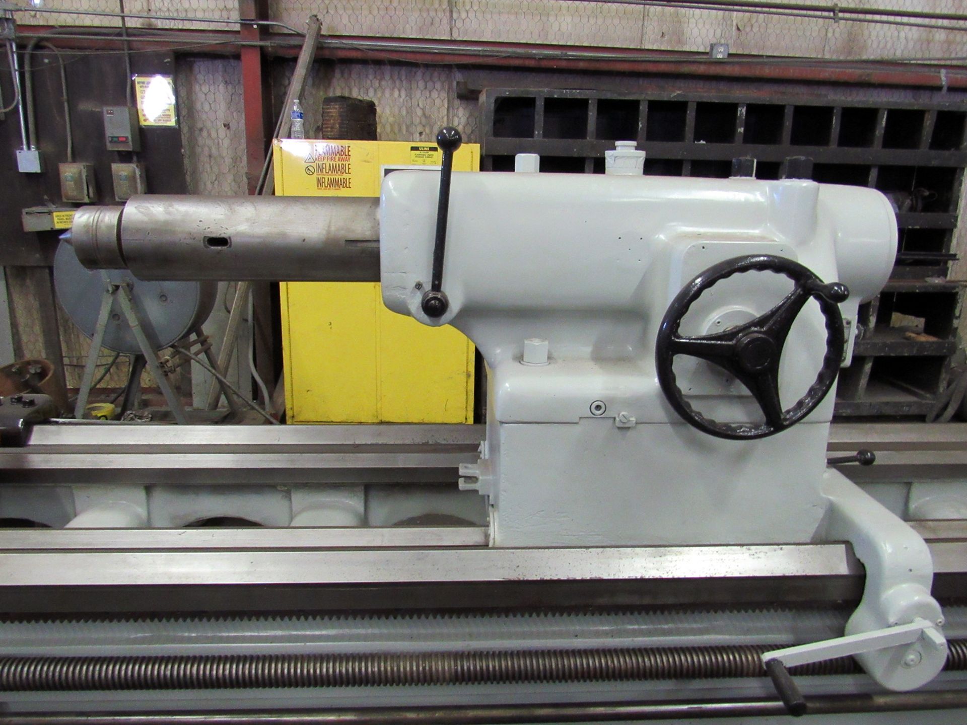 49" X 372" AMERICAN HEAVY DUTY ENGINE LATHE - Image 5 of 7