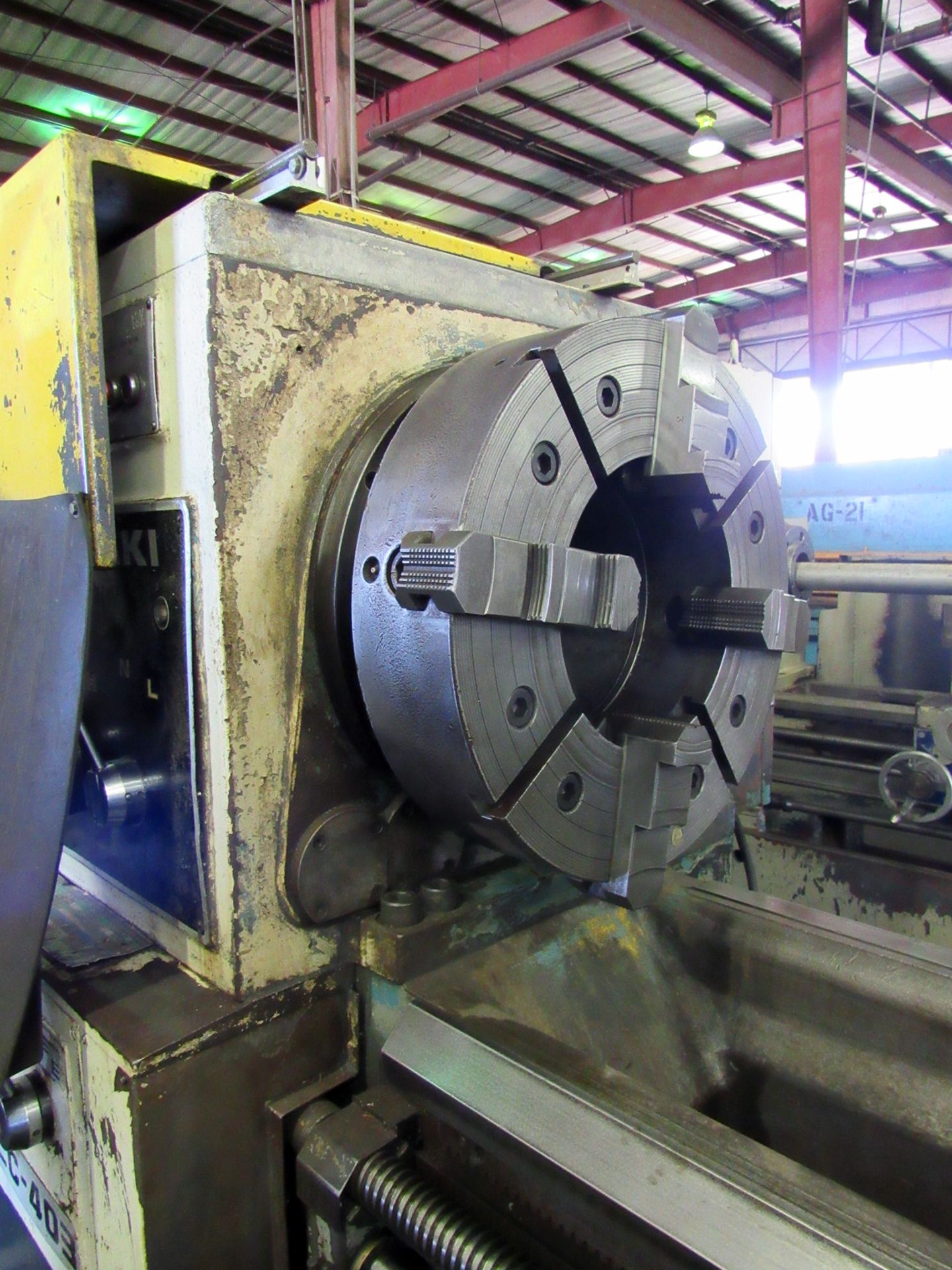 32" X 118" KURAKI MODEL LC-403 30 HOLLOW SPINDLE LATHE WITH 12.5" SPINDLE BORE - Image 6 of 19