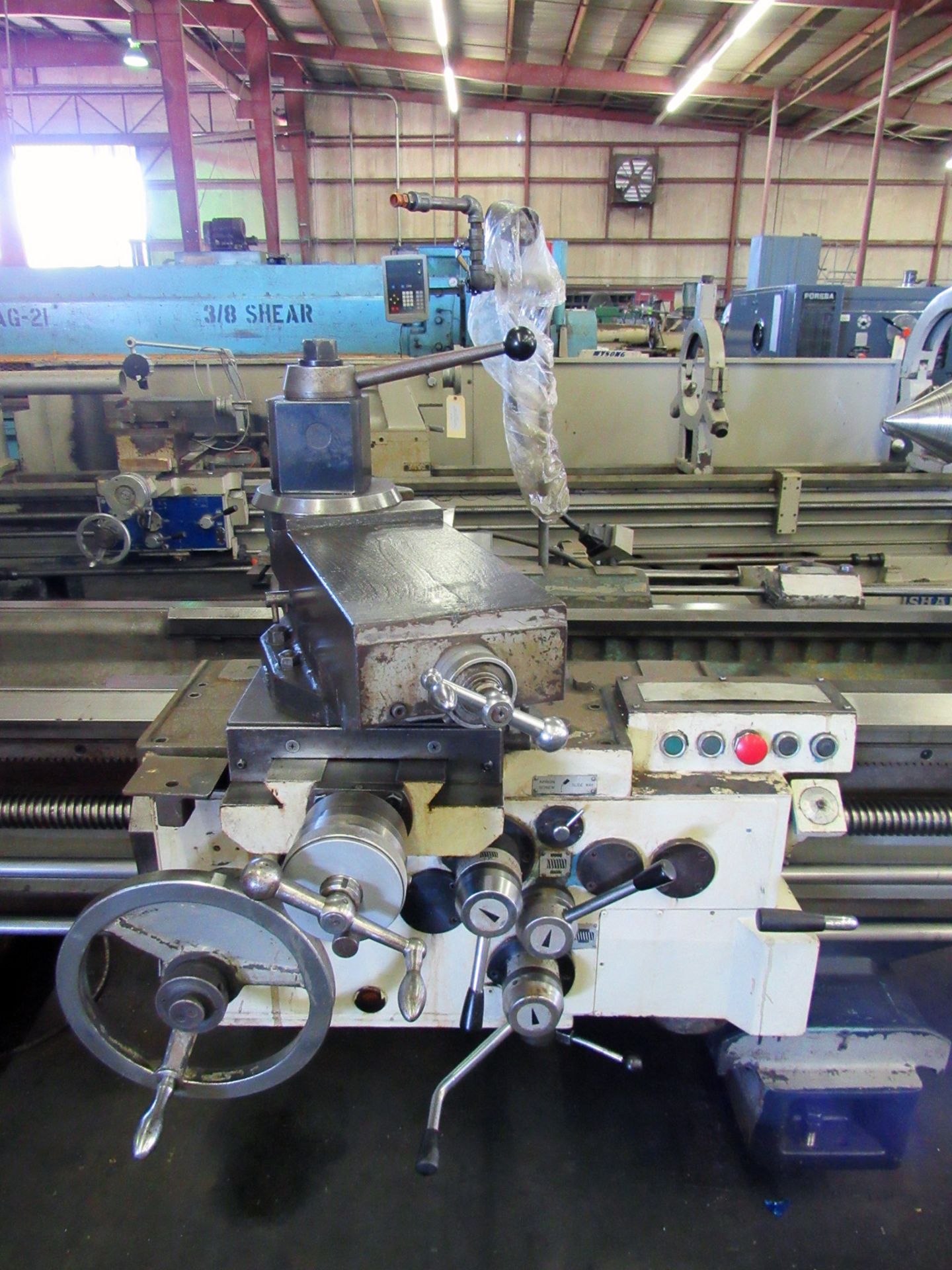 32" X 118" KURAKI MODEL LC-403 30 HOLLOW SPINDLE LATHE WITH 12.5" SPINDLE BORE - Image 7 of 19