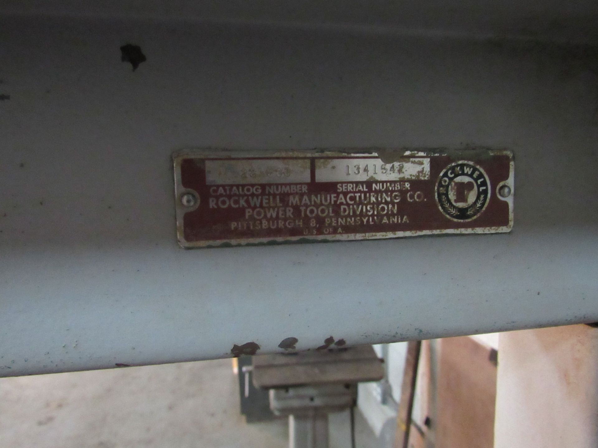 12" X 18" ROCKWELL VERTICAL BAND SAW - Image 3 of 3