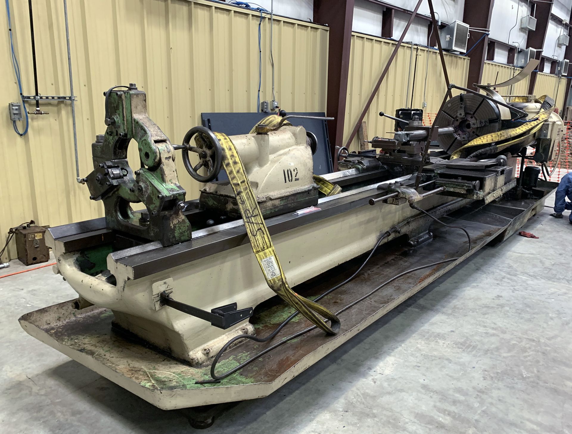 28" X 144" AXELSON ENGINE LATHE - Image 2 of 7