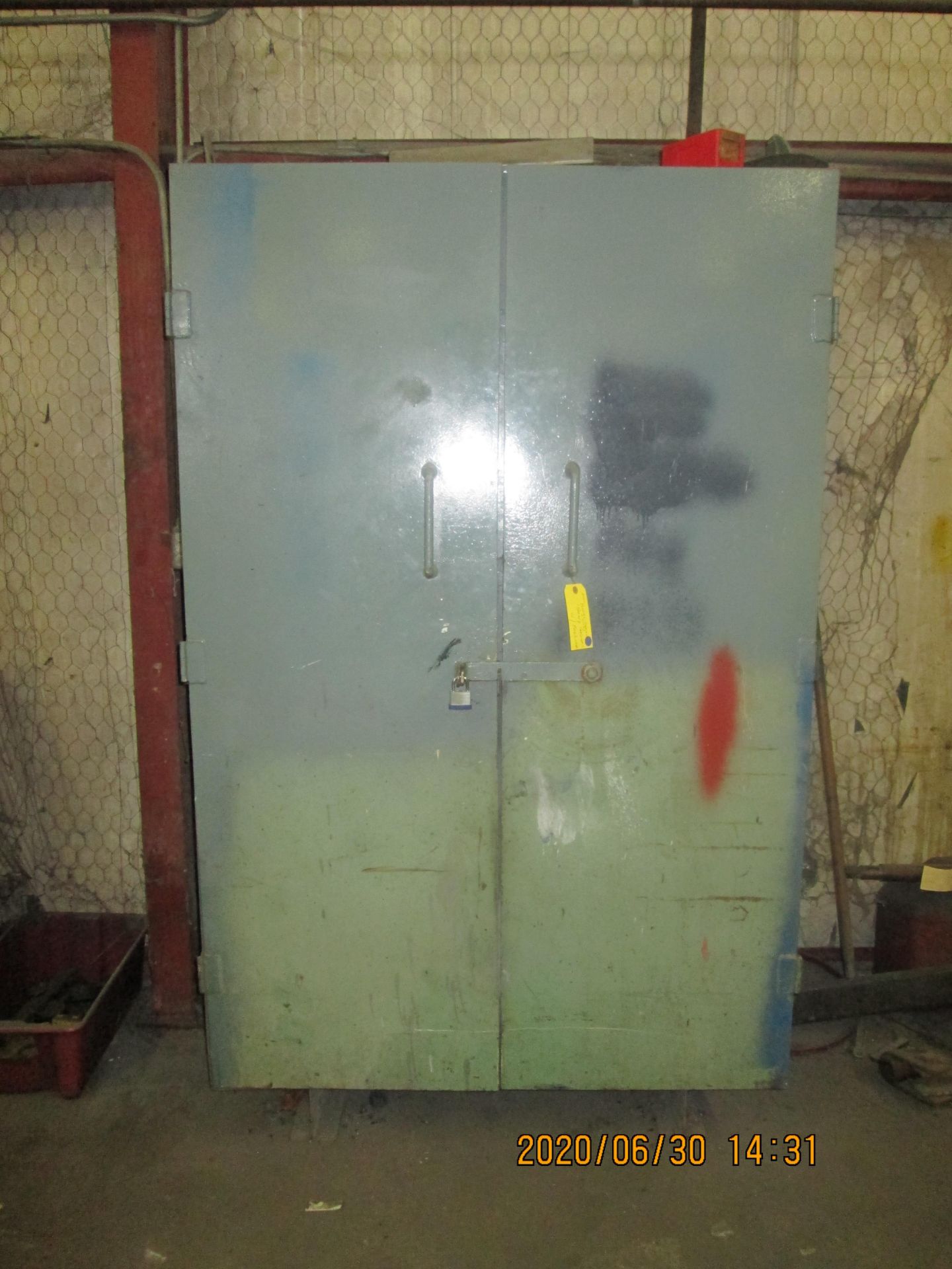 Metal Supply Cabinet; 2 door, with lock