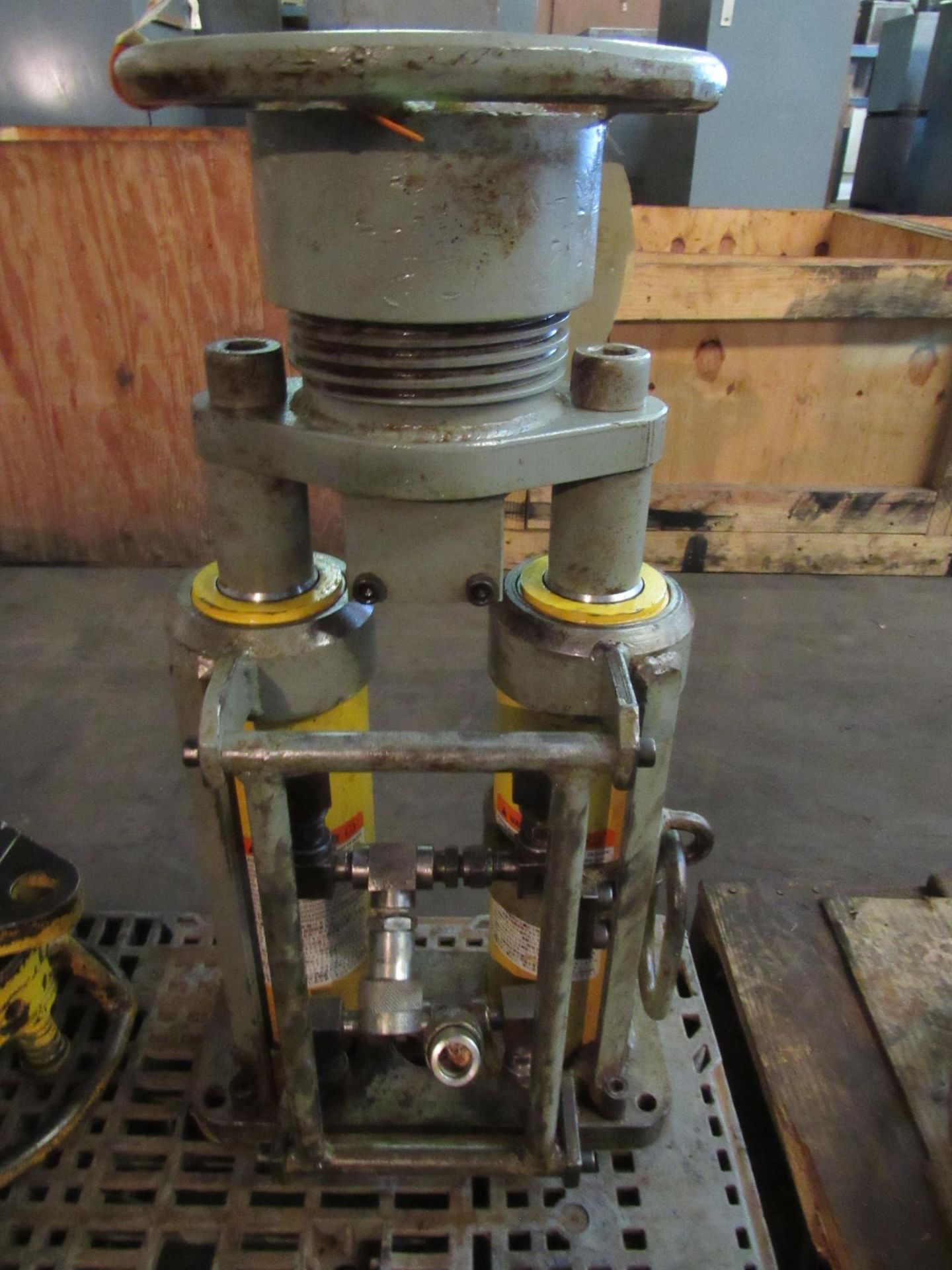 Enerpac Double Cylinder Hydraulic Press - Image 7 of 7
