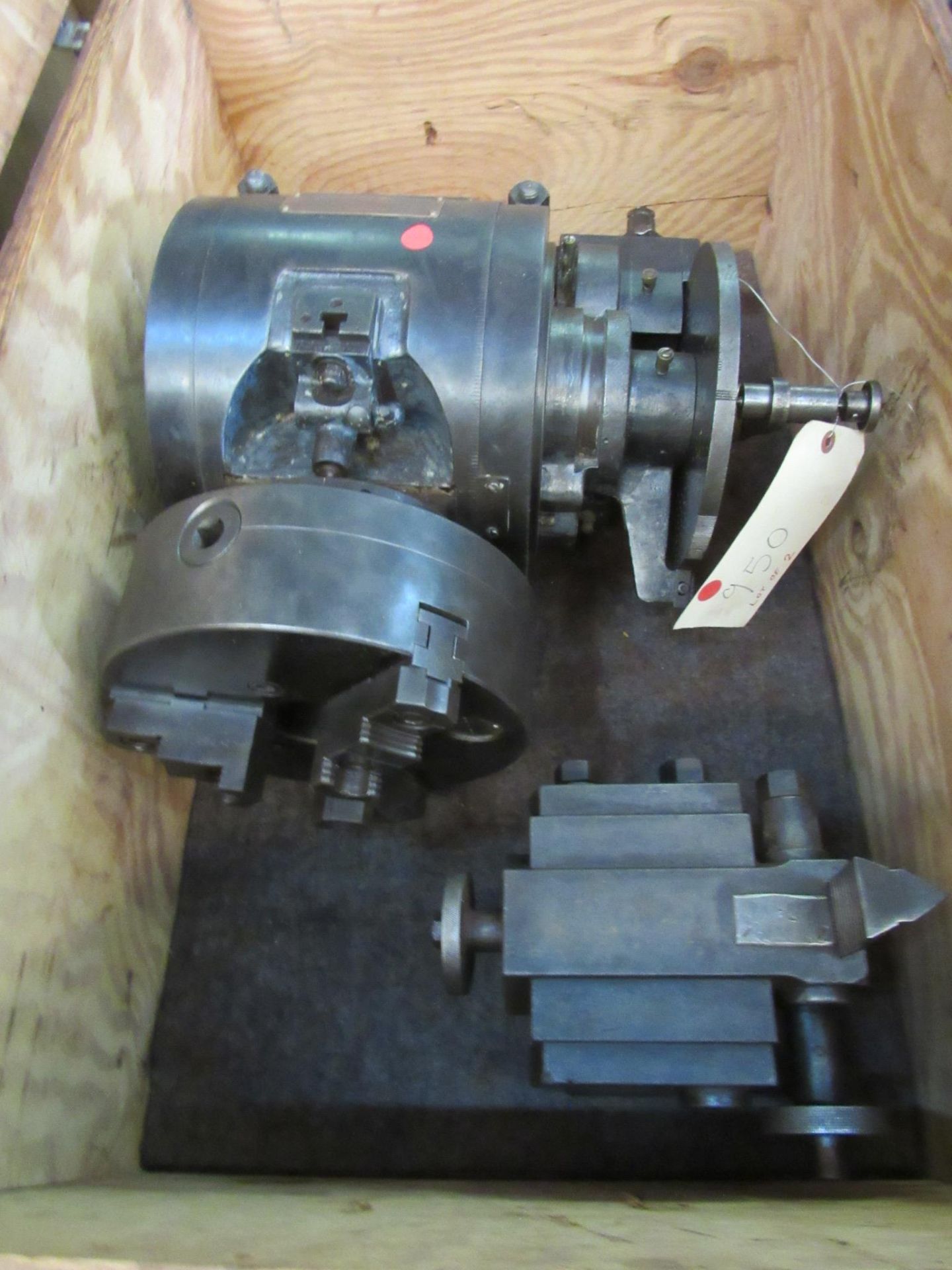 Cincinnati Hydraulic Chuck (in crate) with tailstock - Image 4 of 4