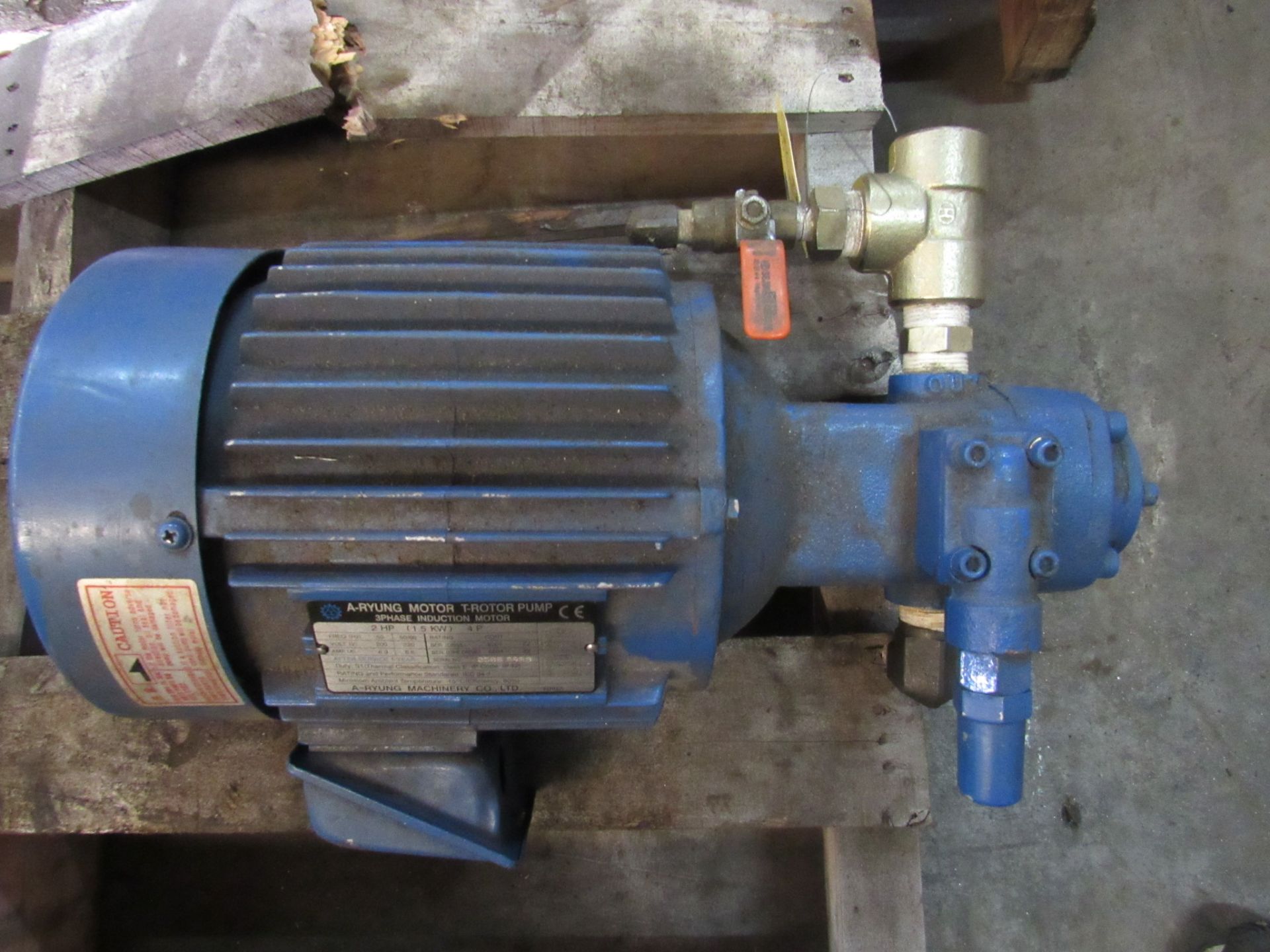 A-Ryung Motor T-Rotor Pump 3 PH Induction Motor - Image 3 of 3